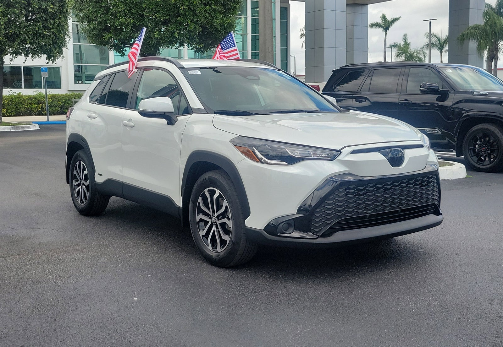 2024 Toyota Corolla Cross Hybrid SE – Used | Miami FL