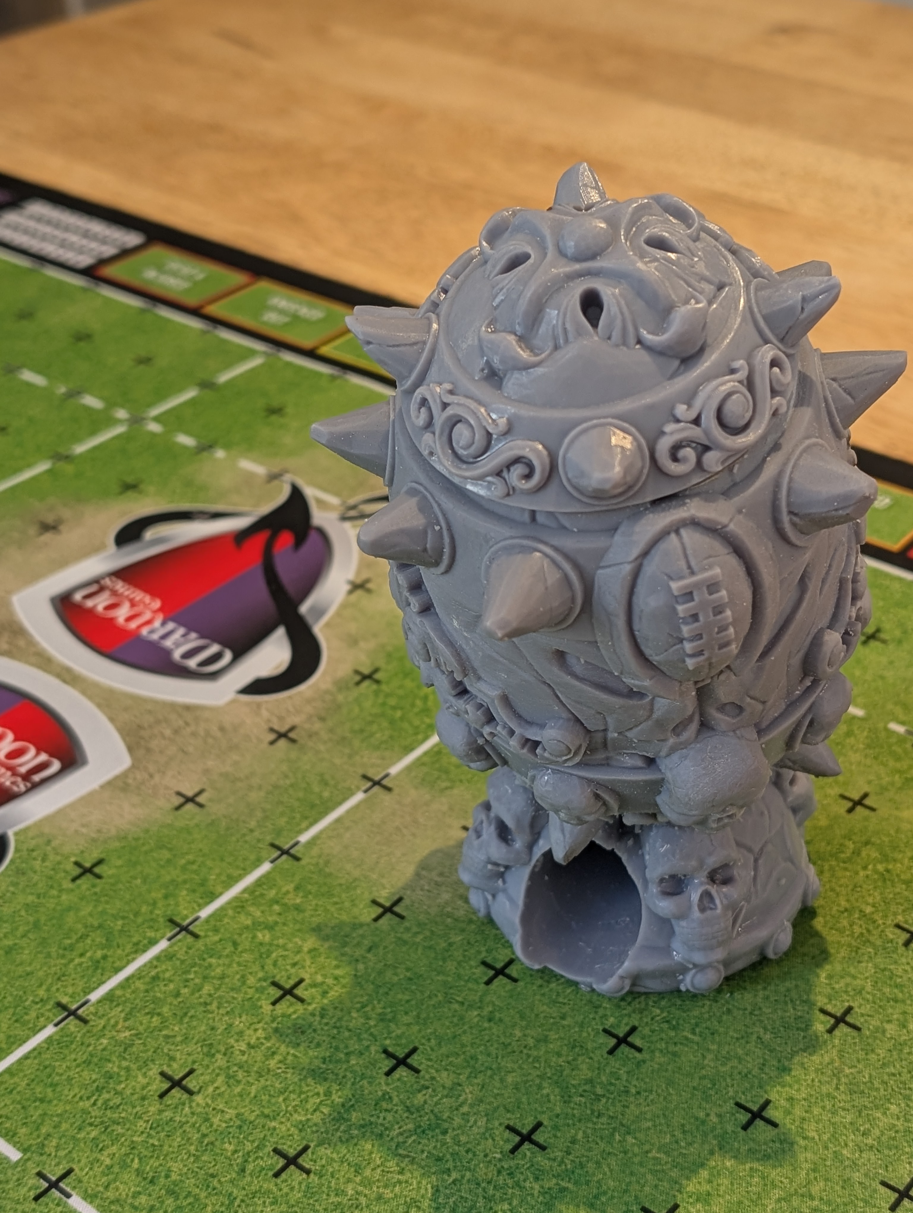7's Football Dice Tower