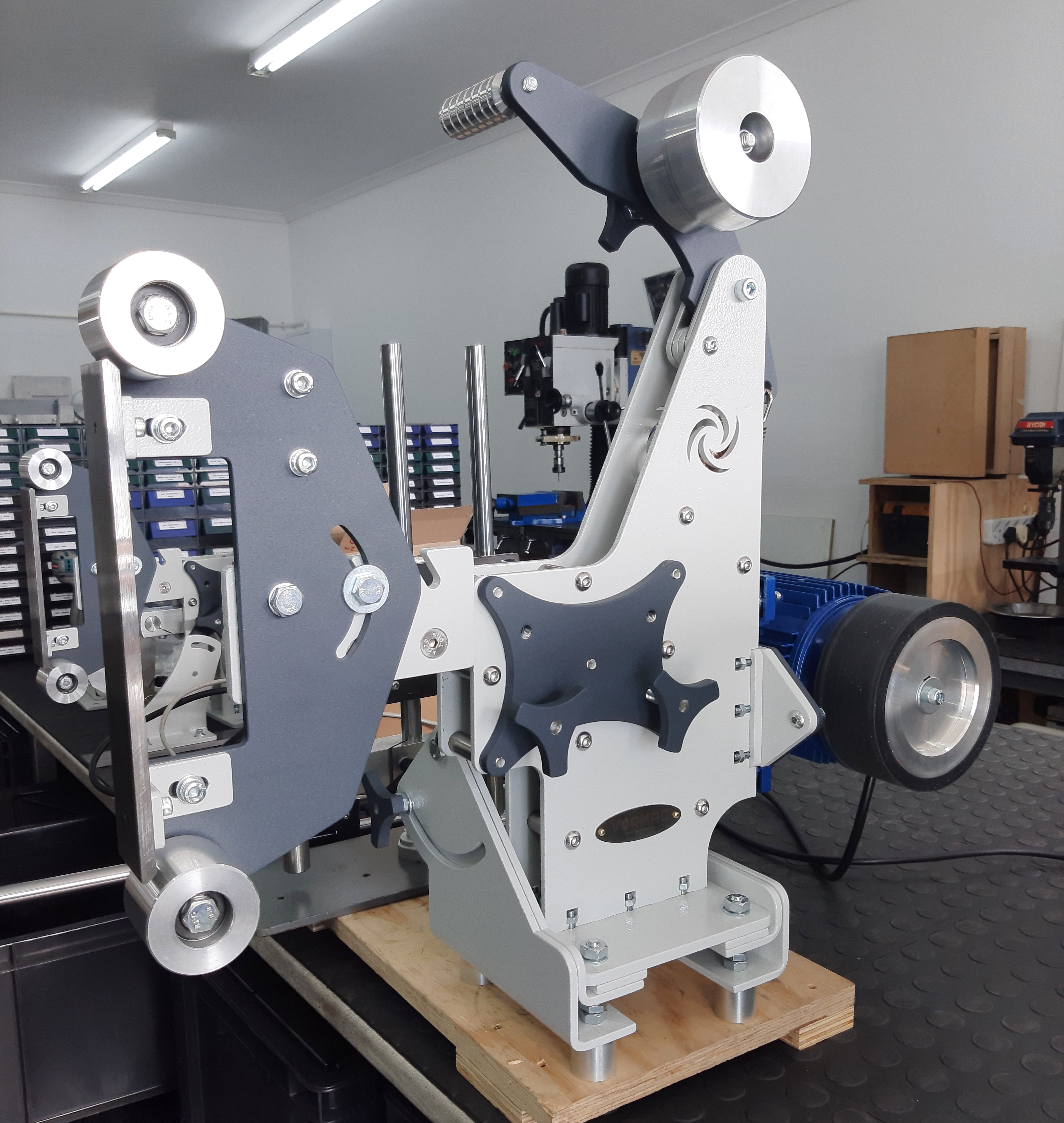 VM-1 Belt Grinder
