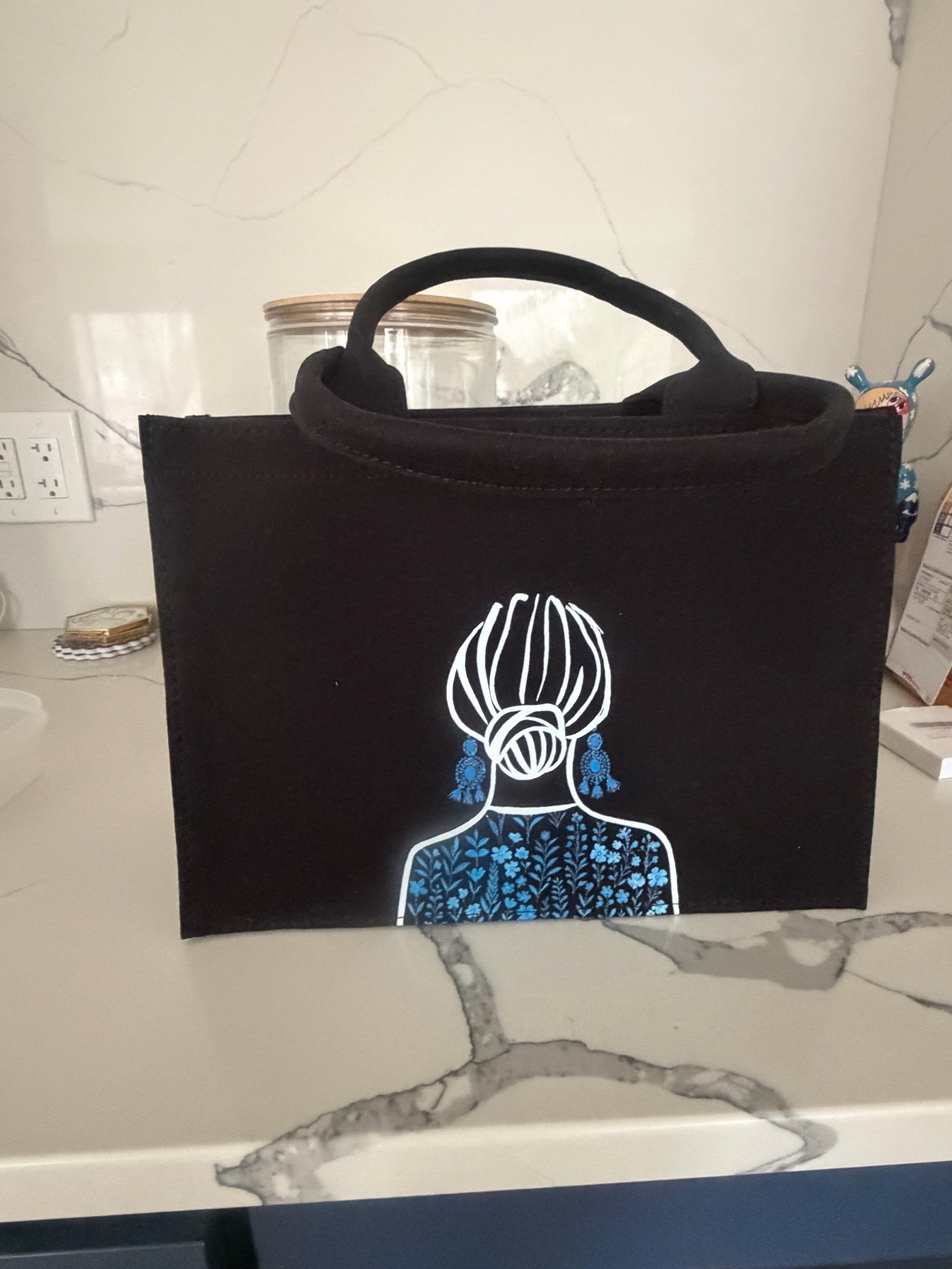 The Silhouette Tote