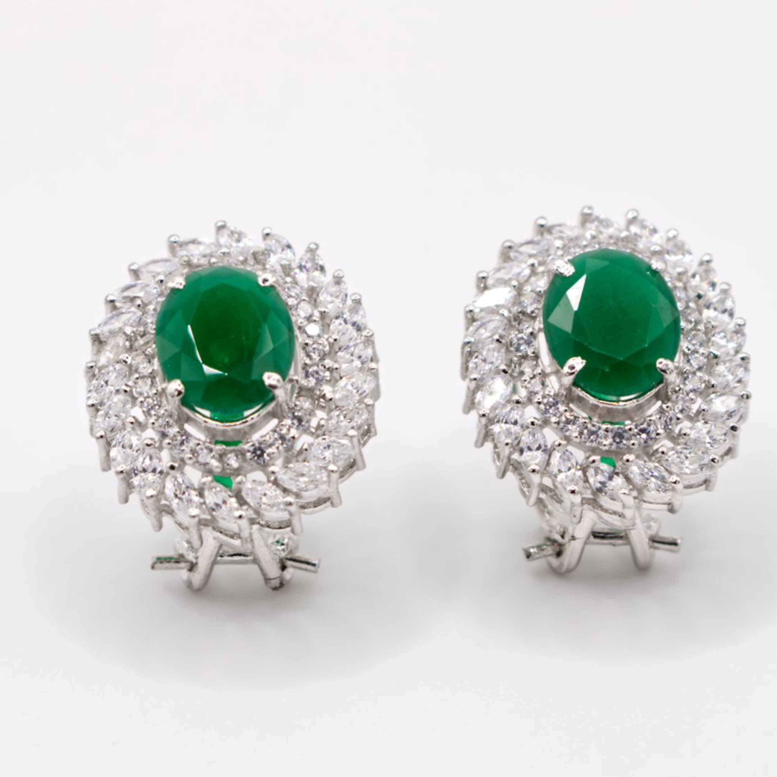 The Oval Verdant Halo Studs