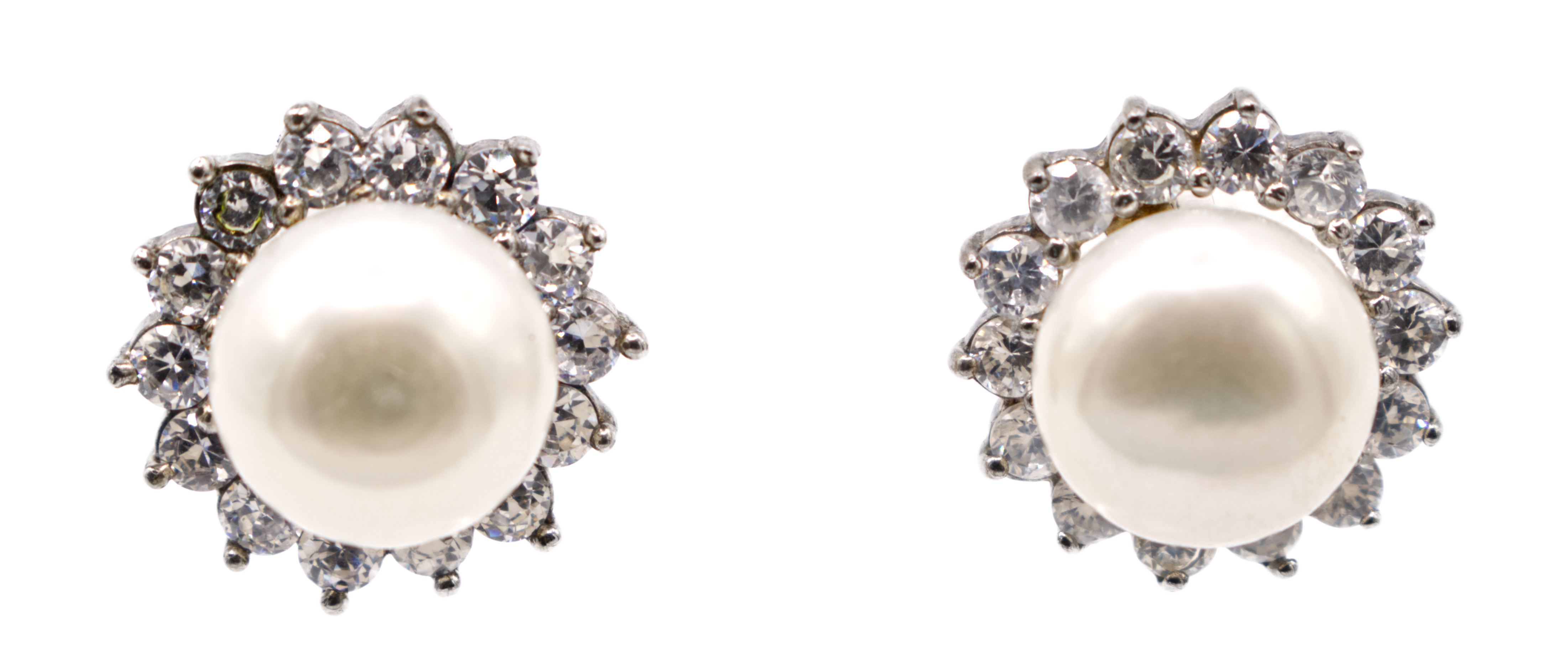 The Aurora Pearl Studs