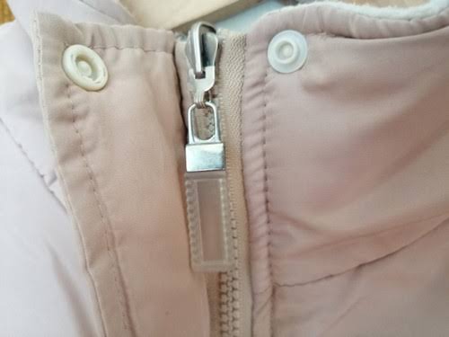 Casaco com Fecho de Zíper