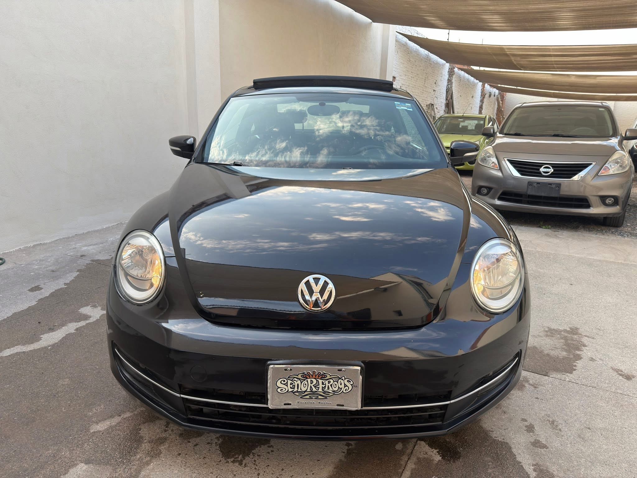 Volkswagen Beetle Sport 2015