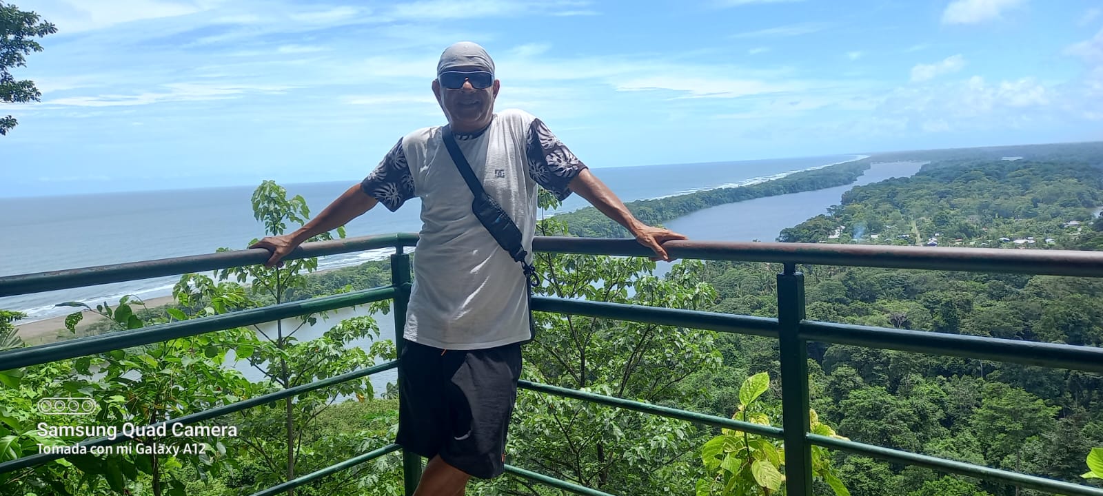 Tortuguero hill hike