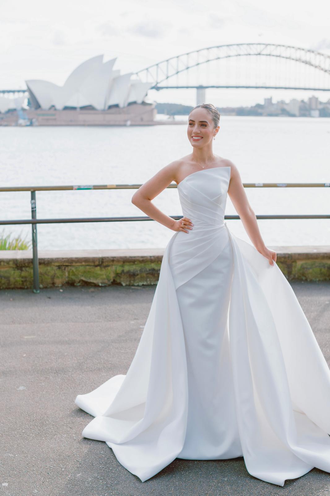 BOOKING PATT & SPECS 4U