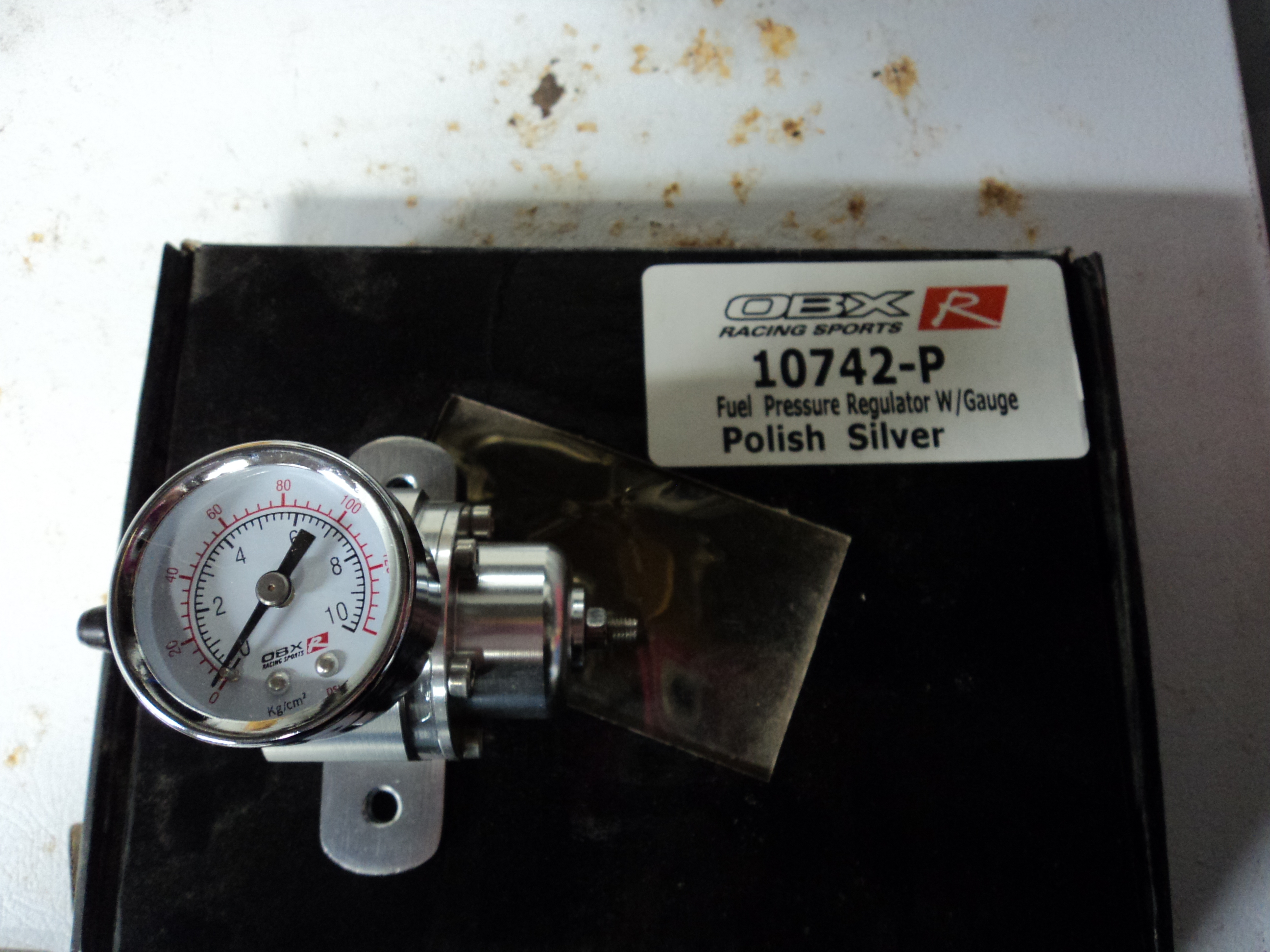 OBX Fuel Pressure Regulator w/ Gauge – Polish Silver (10742-P)