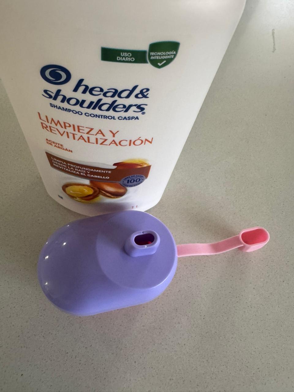 Cepillo masajeador para shampoo 