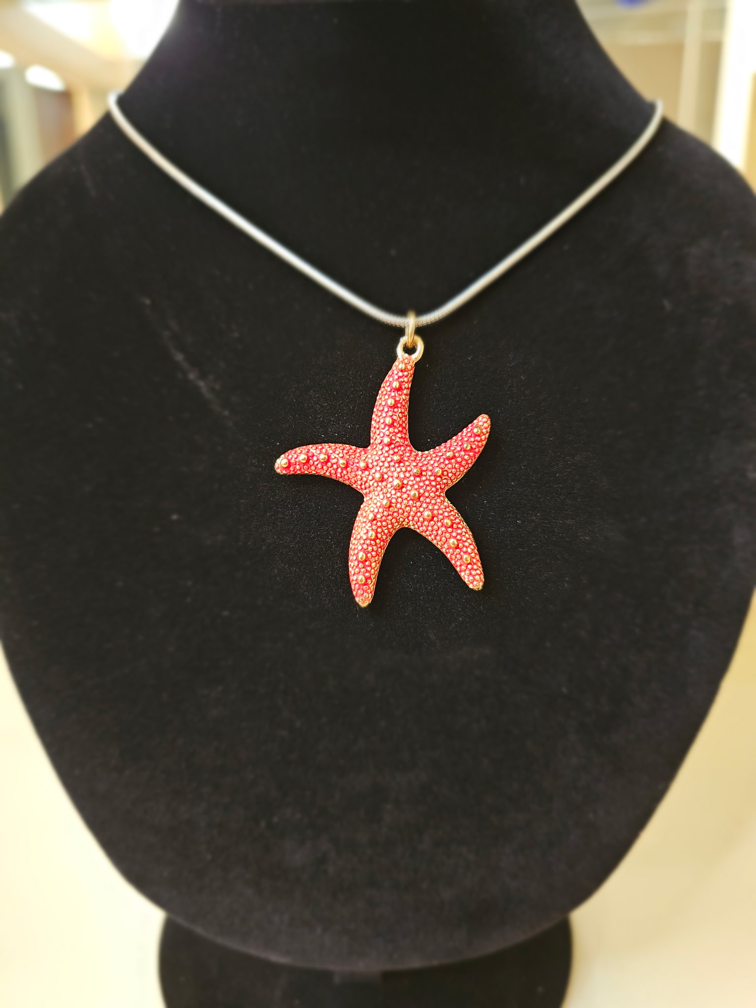 Starfish Pendant Necklace
