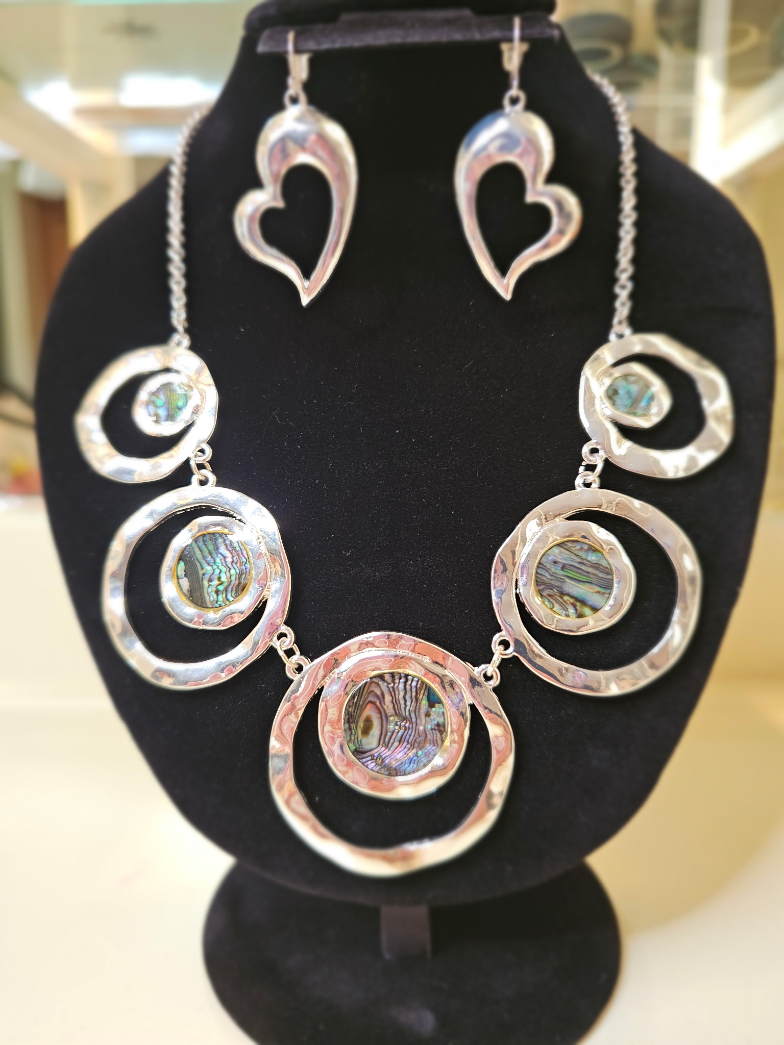 Abalone Shell Circle Necklace & Heart Earrings Set