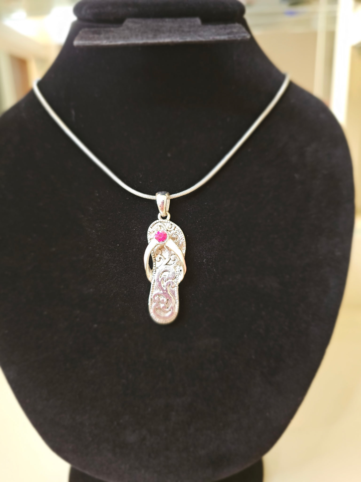 Flip-Flop Pendant Necklace