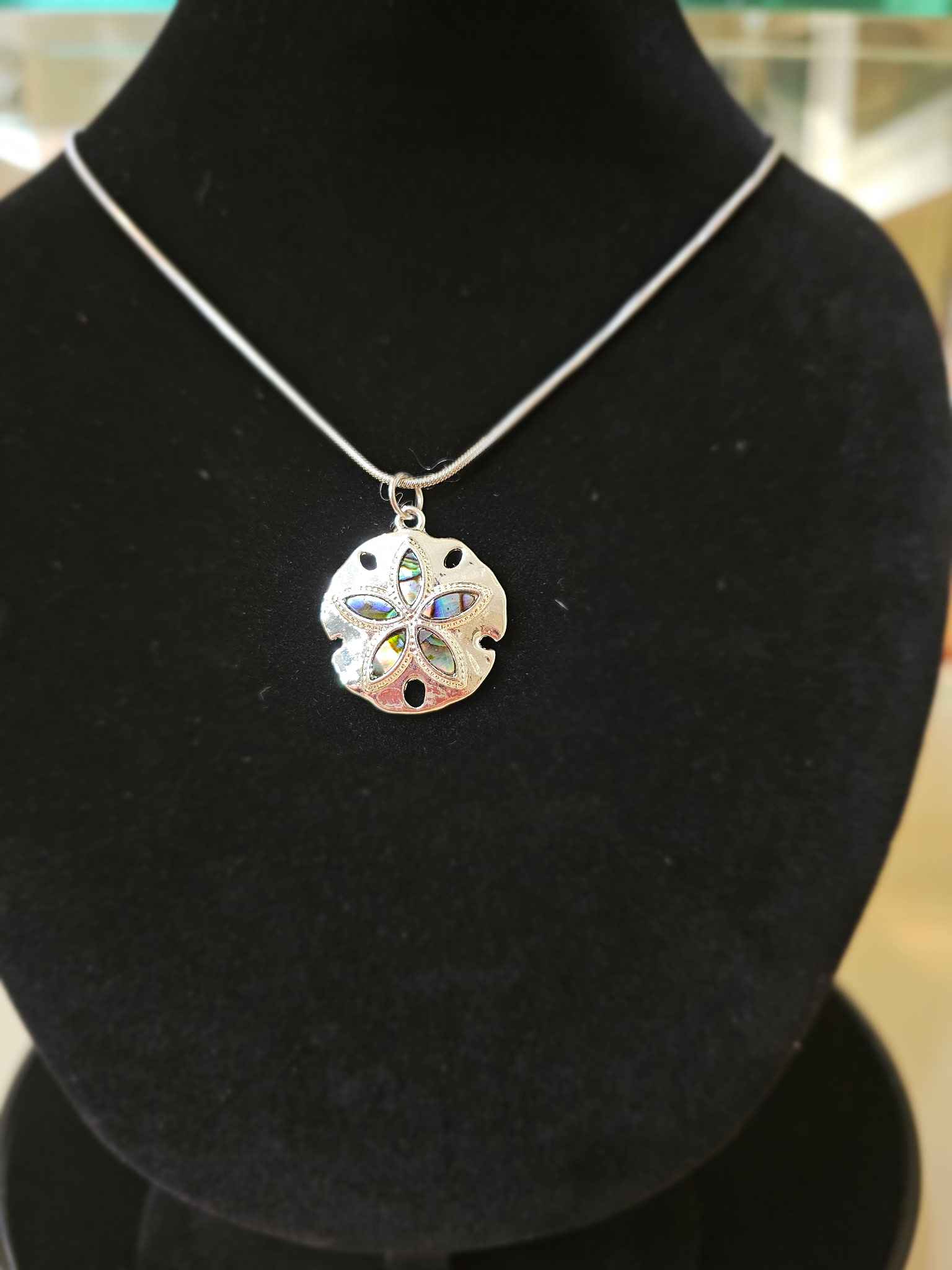 Silver sand dollar Pendant Necklace
