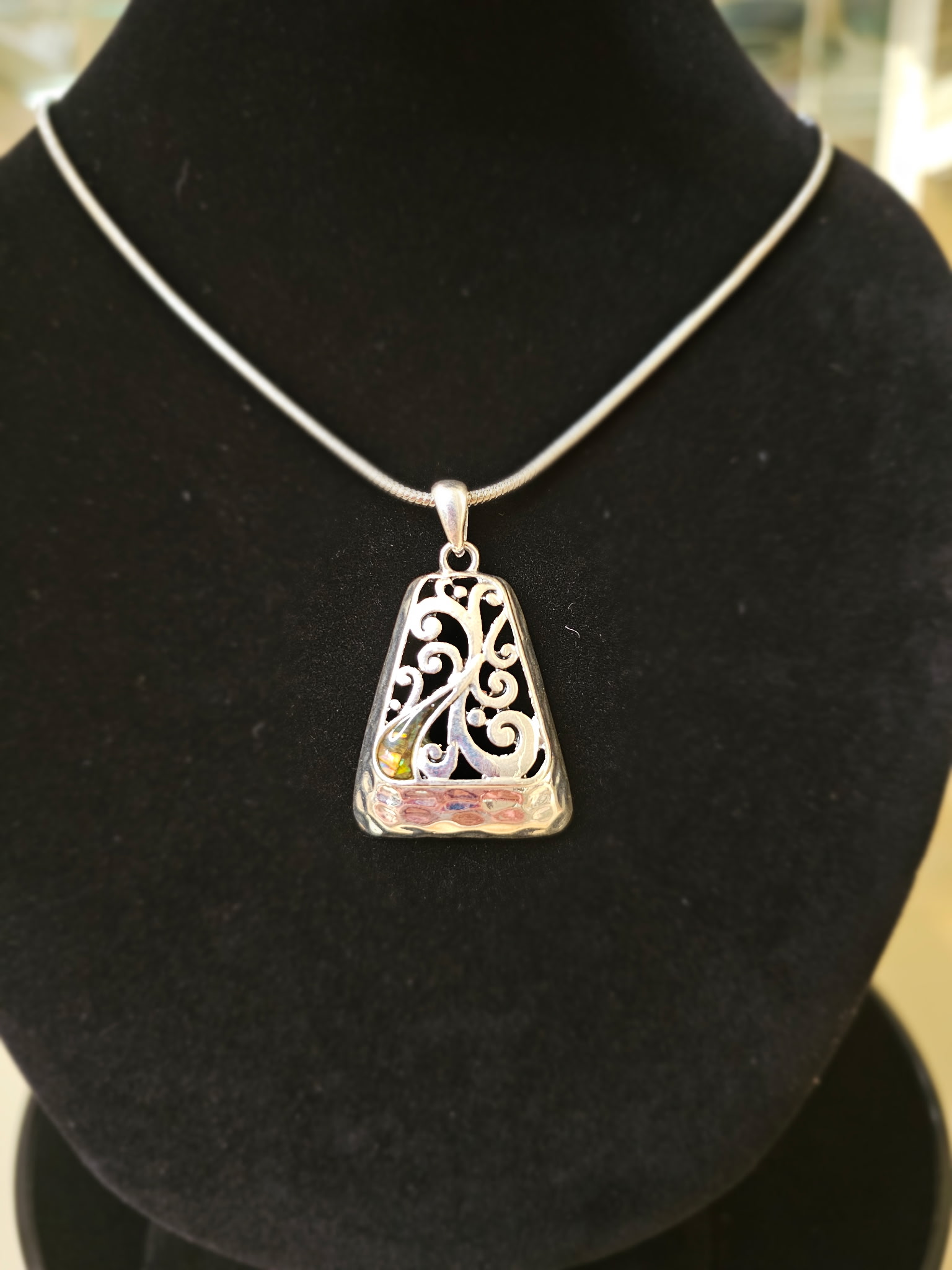 Filigree Pendant Necklace