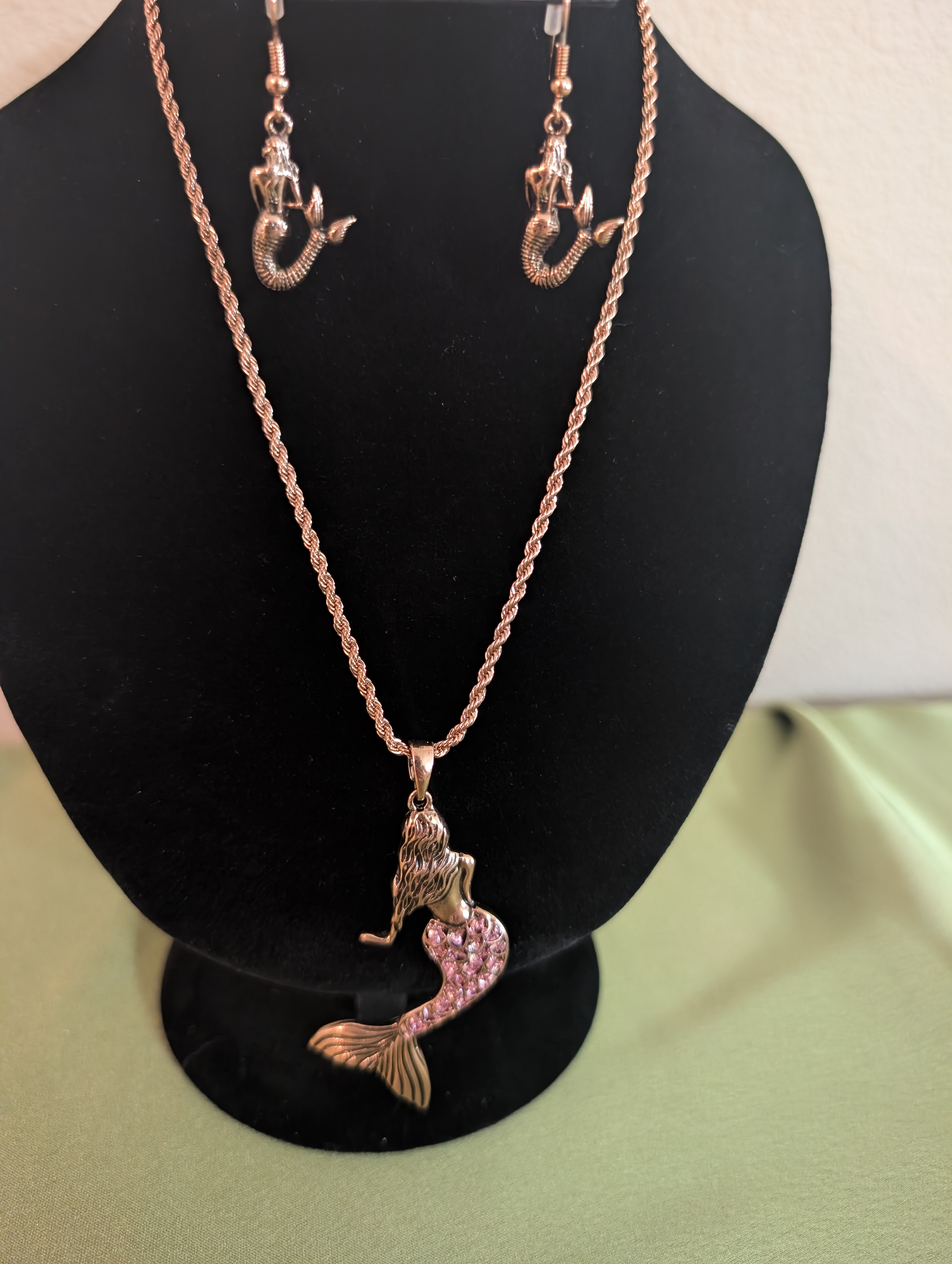 Rose gold mermaid necklace and earrings set