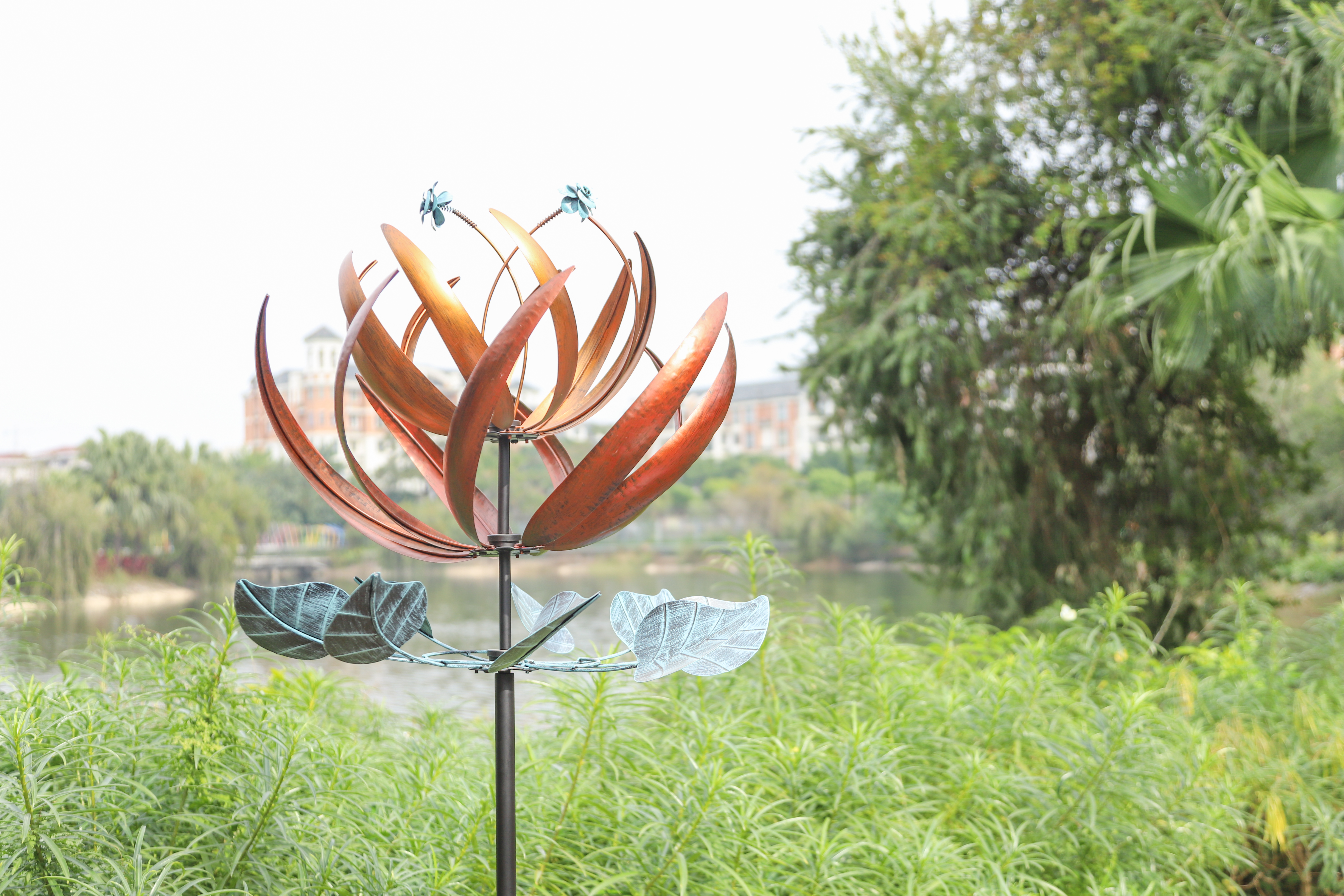 Escultura de Jardim Rosa