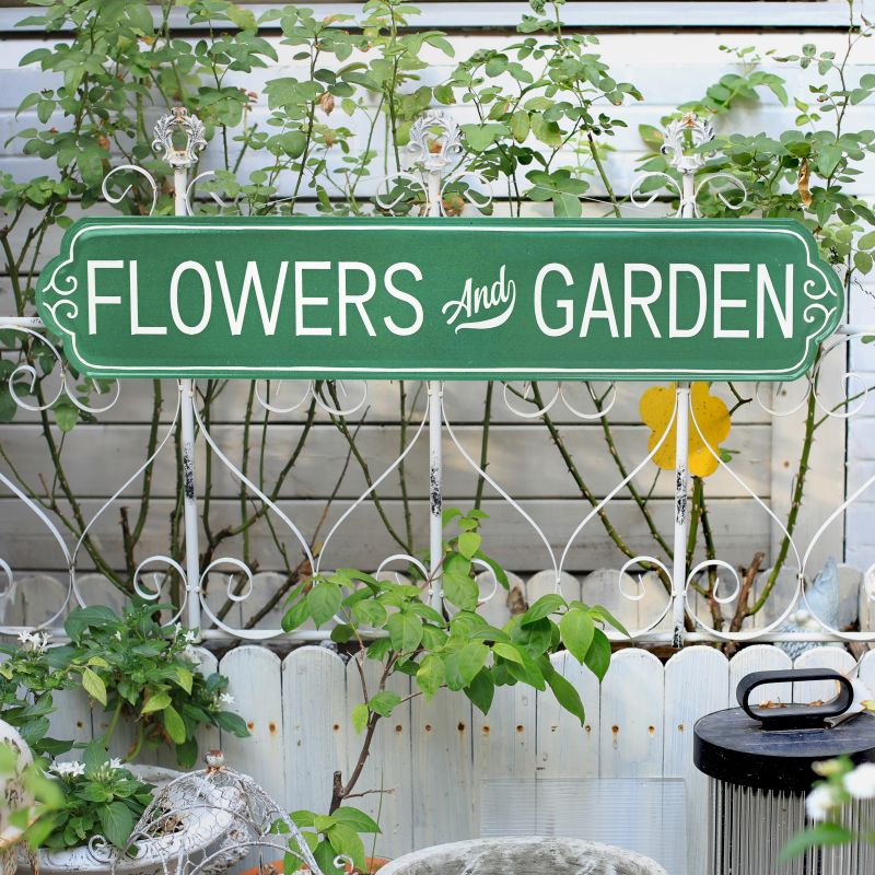 Placa Decorativa Flowers And Garden