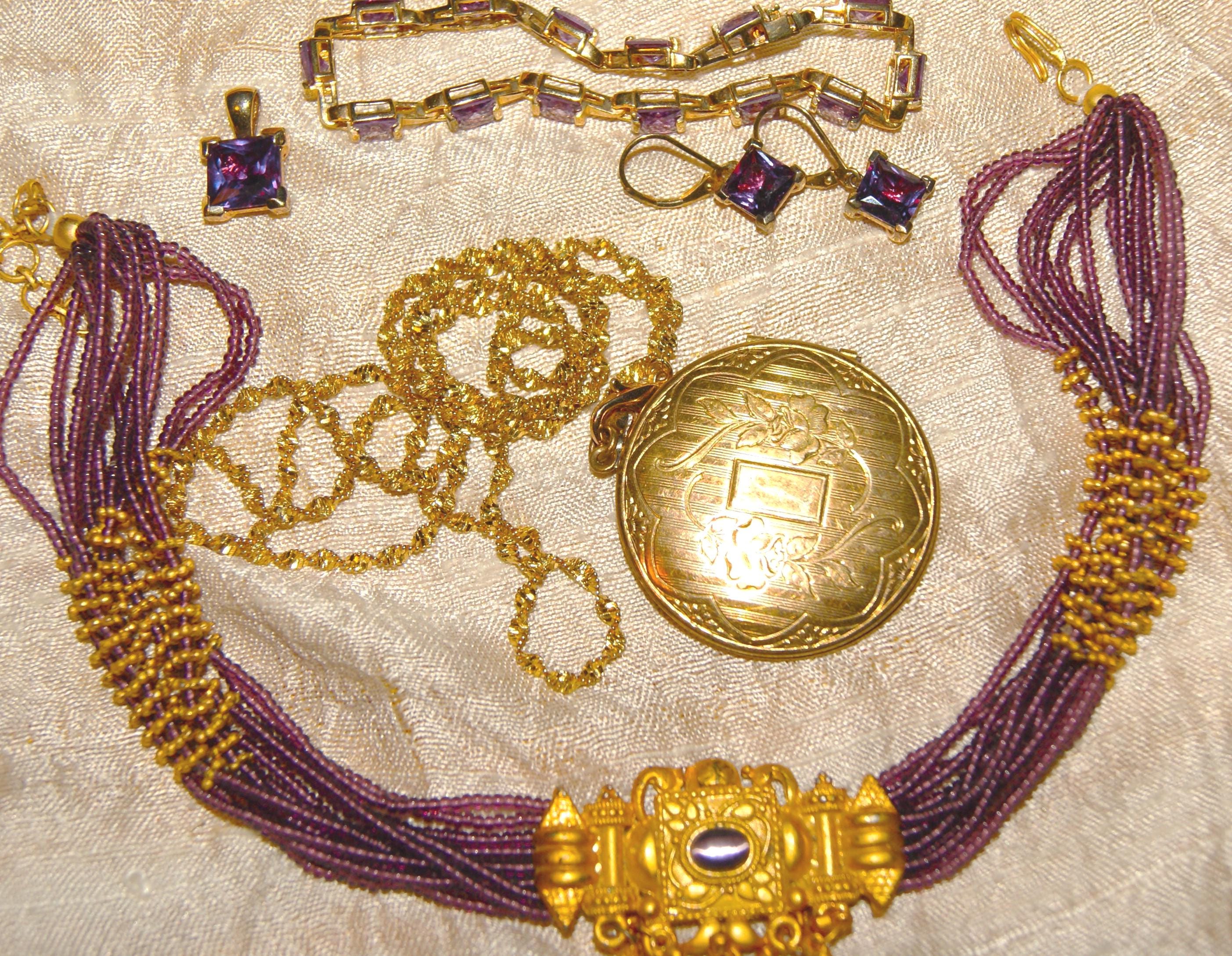 Vintage Gold Plate Jewelry. Necklaces. Locket. Bracelet. Pendant. Earrings 1940 - 1970. Free Ship.