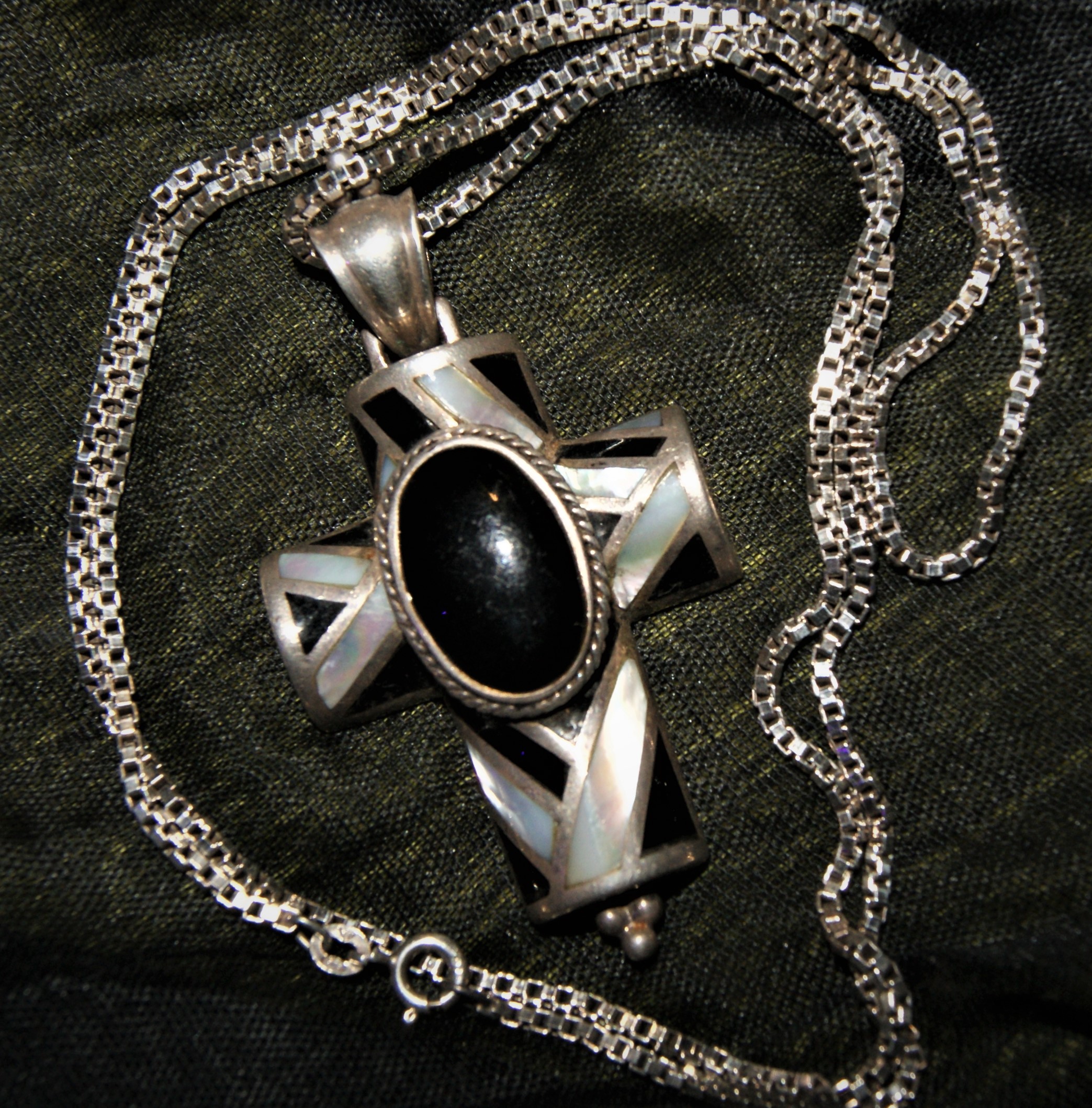 Navajo Pendant Cross. Onyx. Pearl. Sterling Silver. Heavy 28" Chain. c1970. Free World Ship