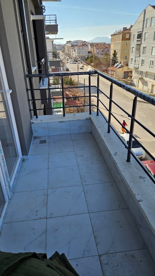 ZEMBİLLİ MAHALLESİNDE  YHM ARKASINDA APART  1+1 BALKONLU  BAGIMSIZ MUTFAK