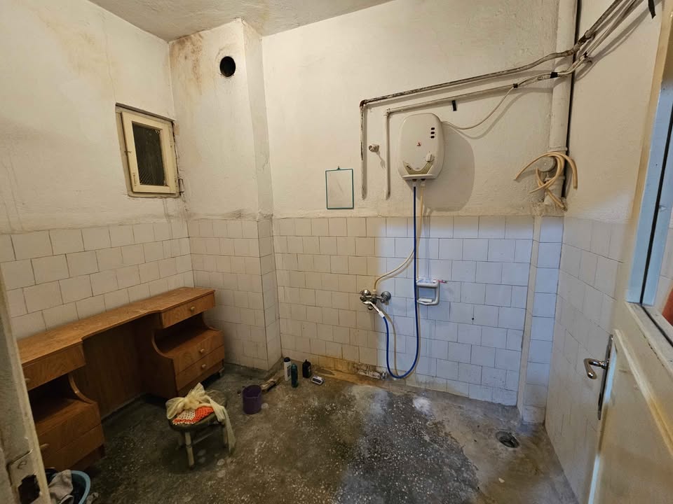  VALİDE SULTAN MAHALLESİNDE 2+1 140 M2