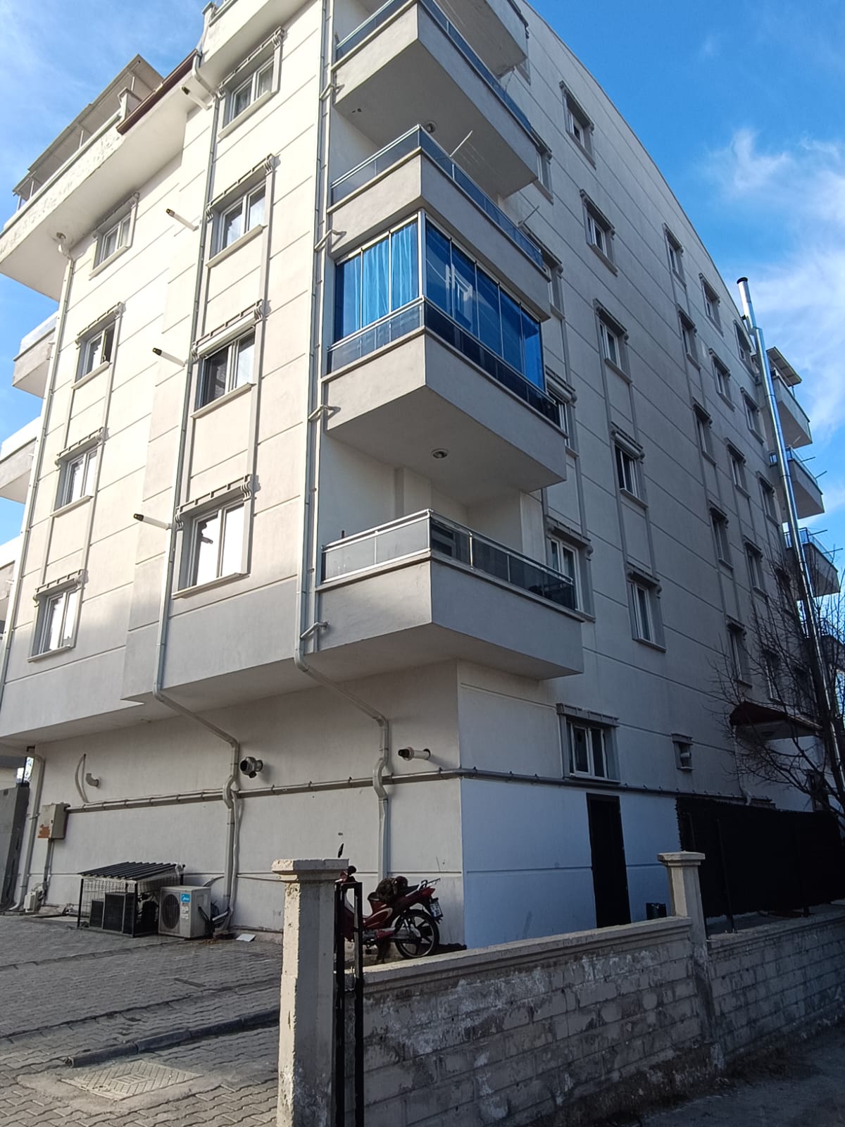 TABDUK EMRE MAH  2+1 85M2