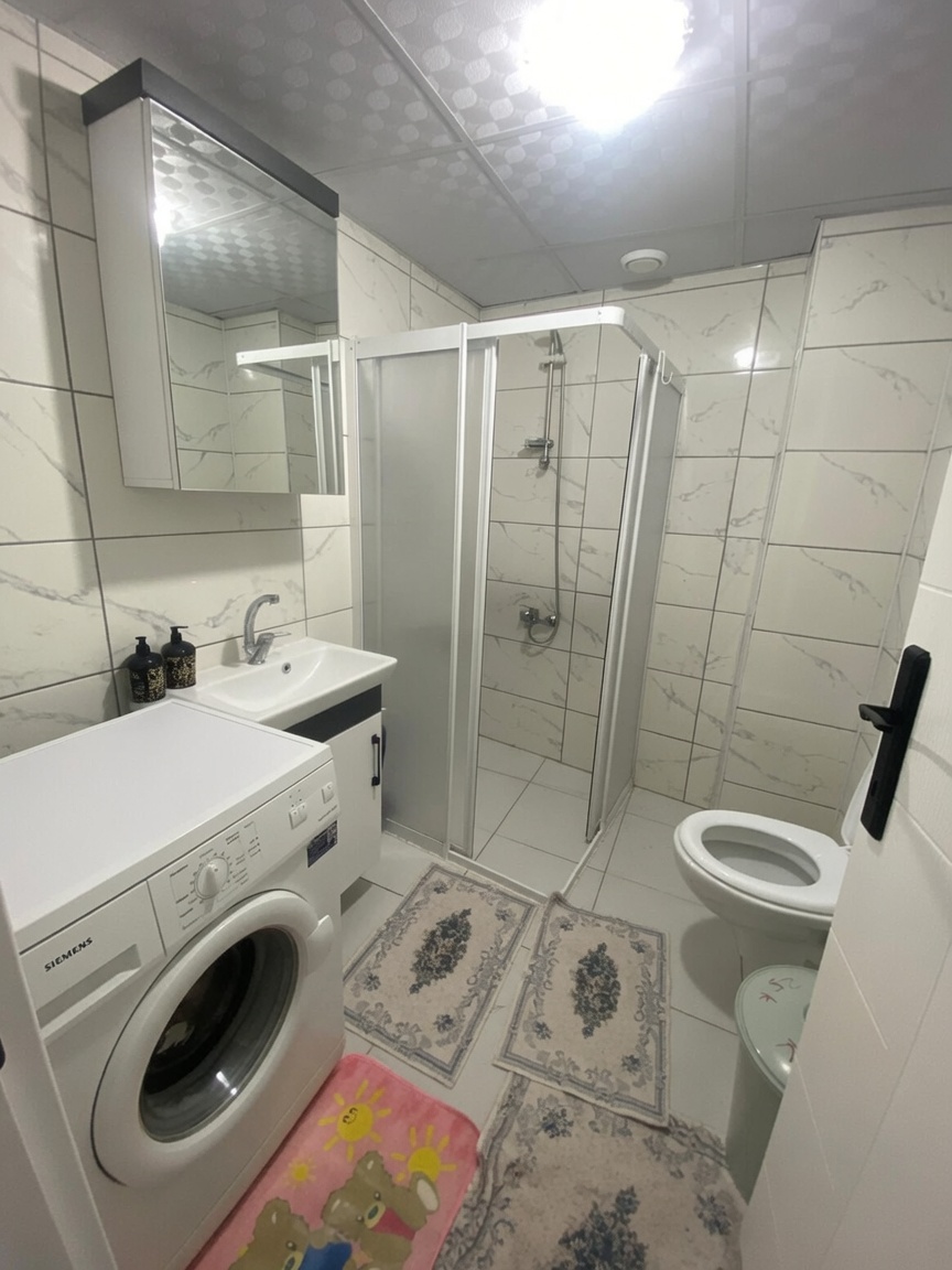 YENİ MAHALLE  2 KATLININ 1. KATI  ORTAK GARAJ ALANI