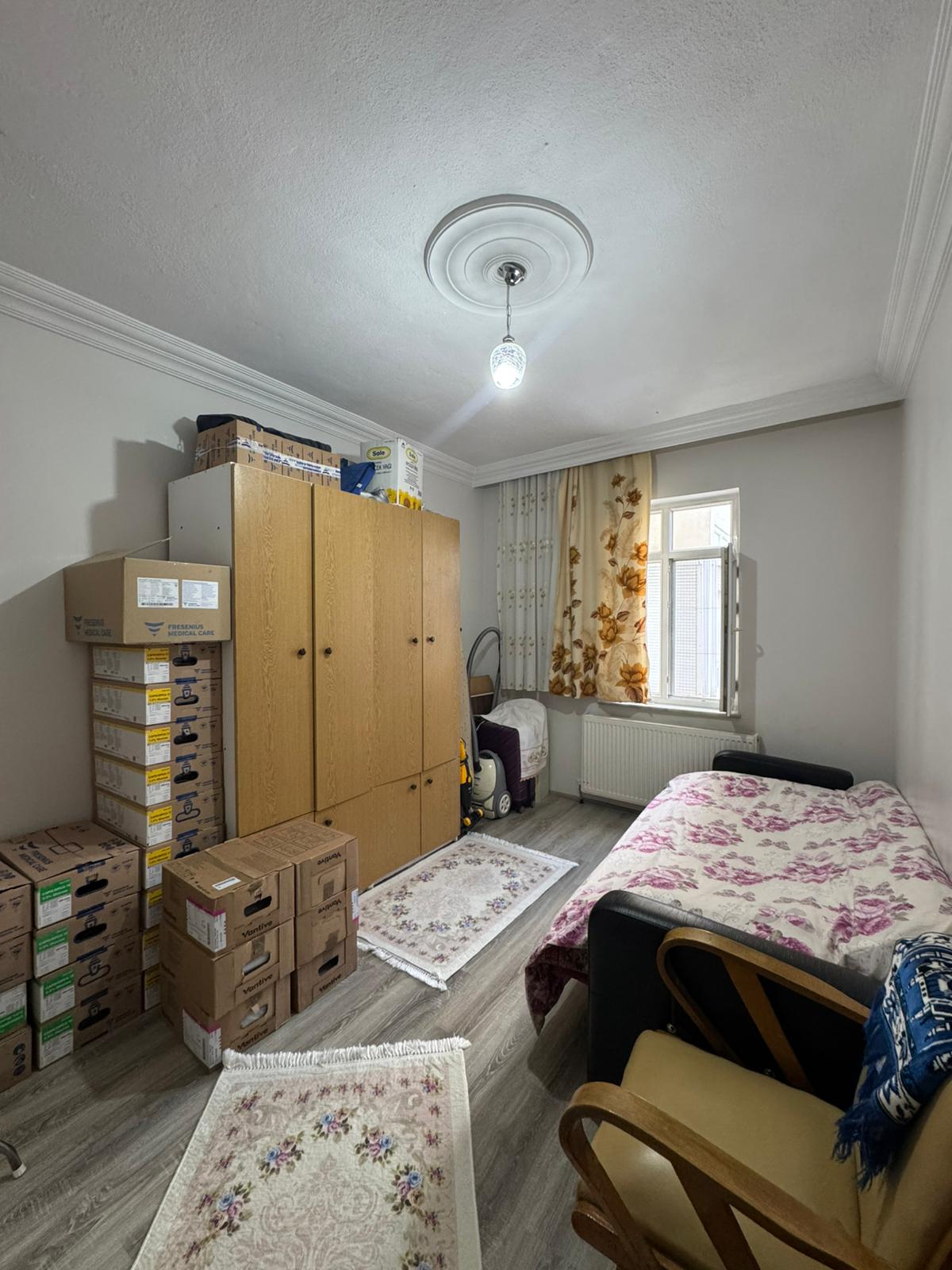 CEDİT MAHALLESİ 3+1  140M2  ARAKAT