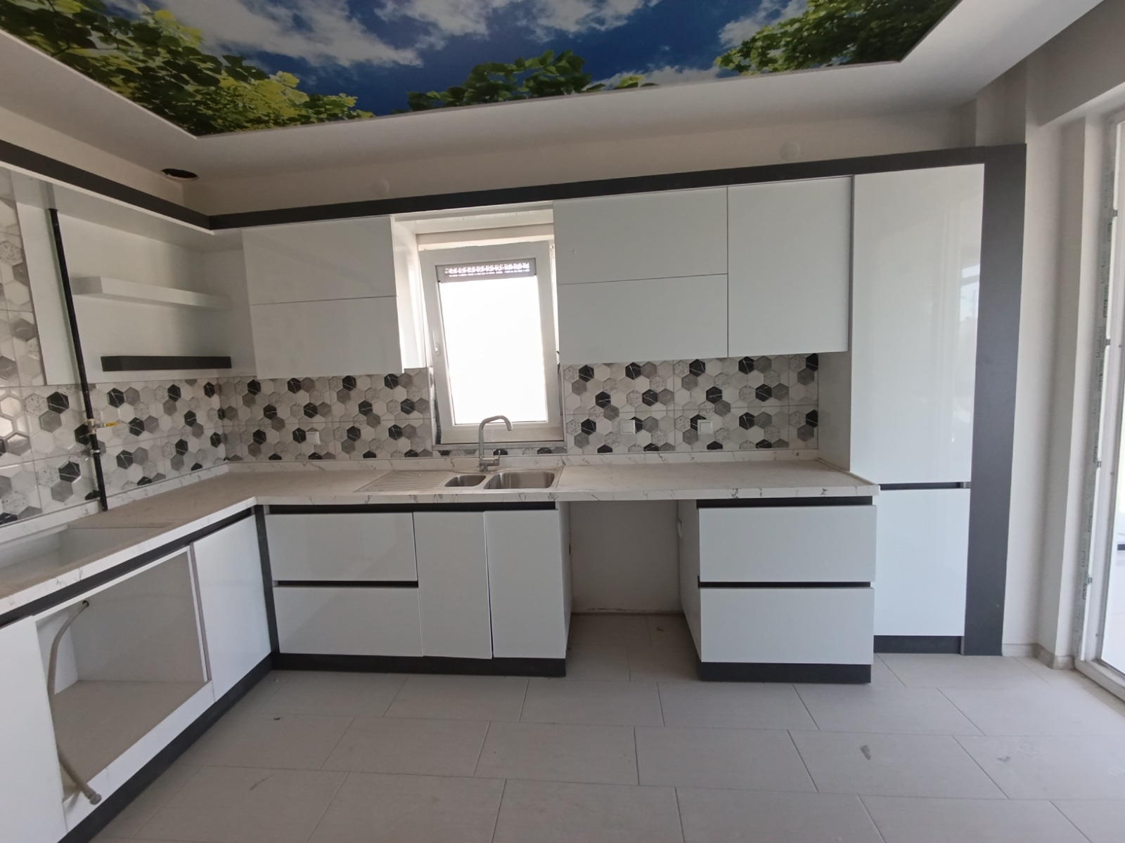 SATILIK DAİRE 3+1   160M2