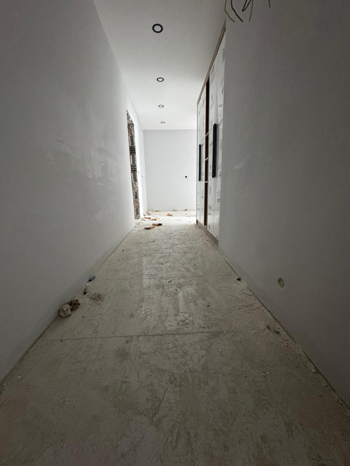 KAZIMKARABEKİR MAHALLESİNDE  3+1   140 M2