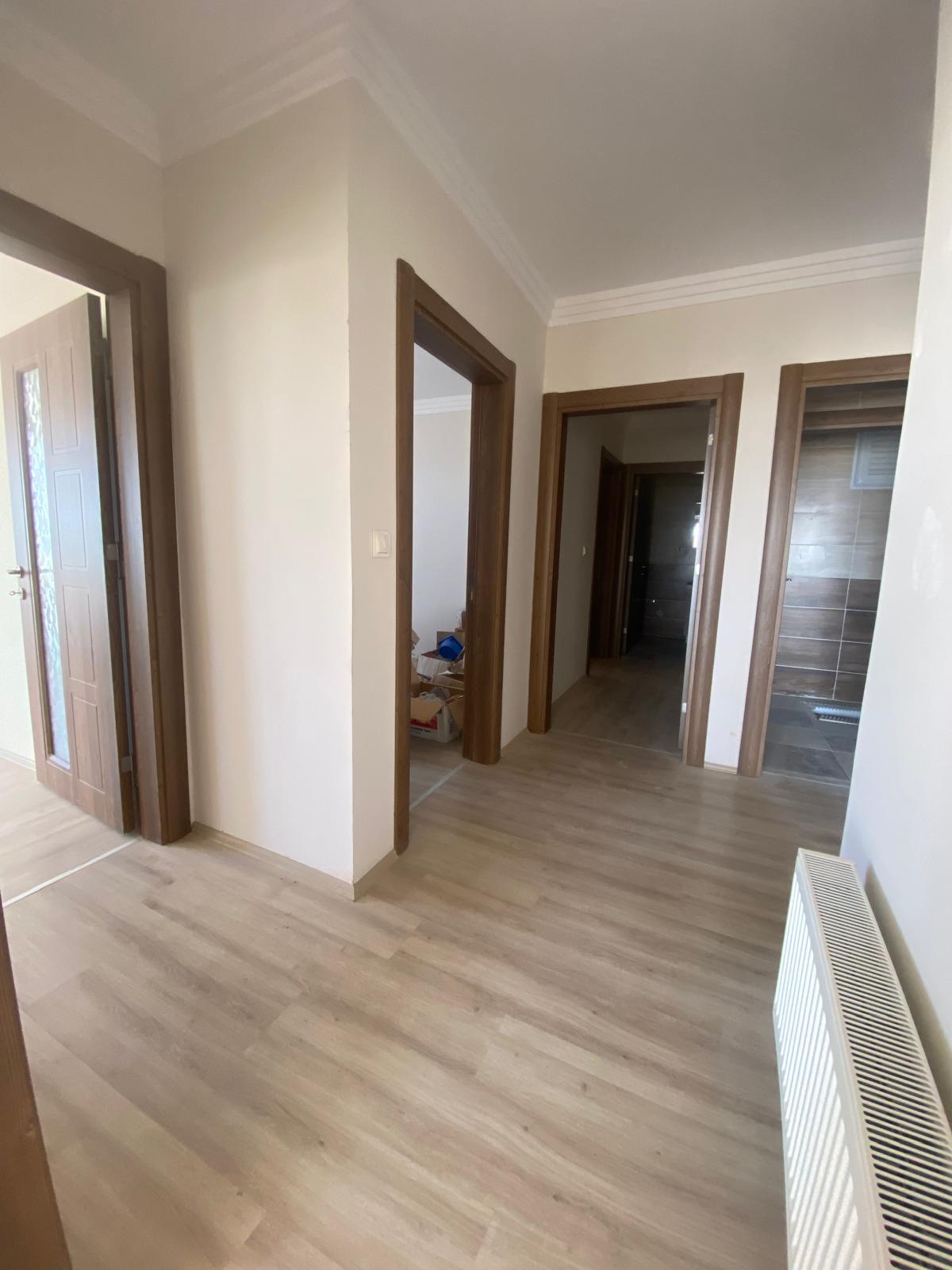   ATAYURT KONUTLARINDA SATILIK  3+1 135 M2 DAİRE  2 KAT