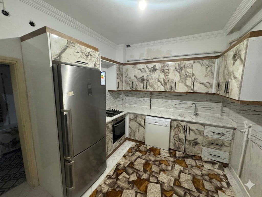 KOCAKDEDE MAHALLESİNDE SATILIK  3+1 DEN BOZMA 2+1 135 M2