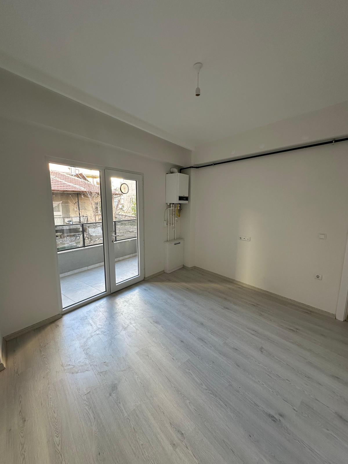 KOÇAKDEDE MAHALLESİNDE    1+1 APART BAGIMSIZ MUTFAK