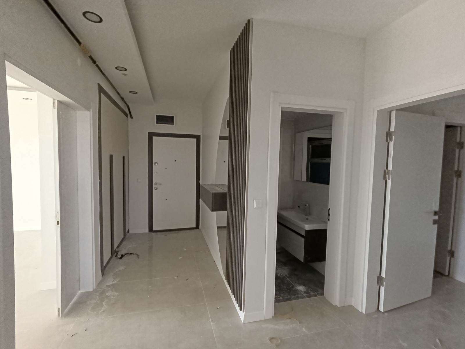 SATILIK LÜKS DAİRE 3+1 160 M2