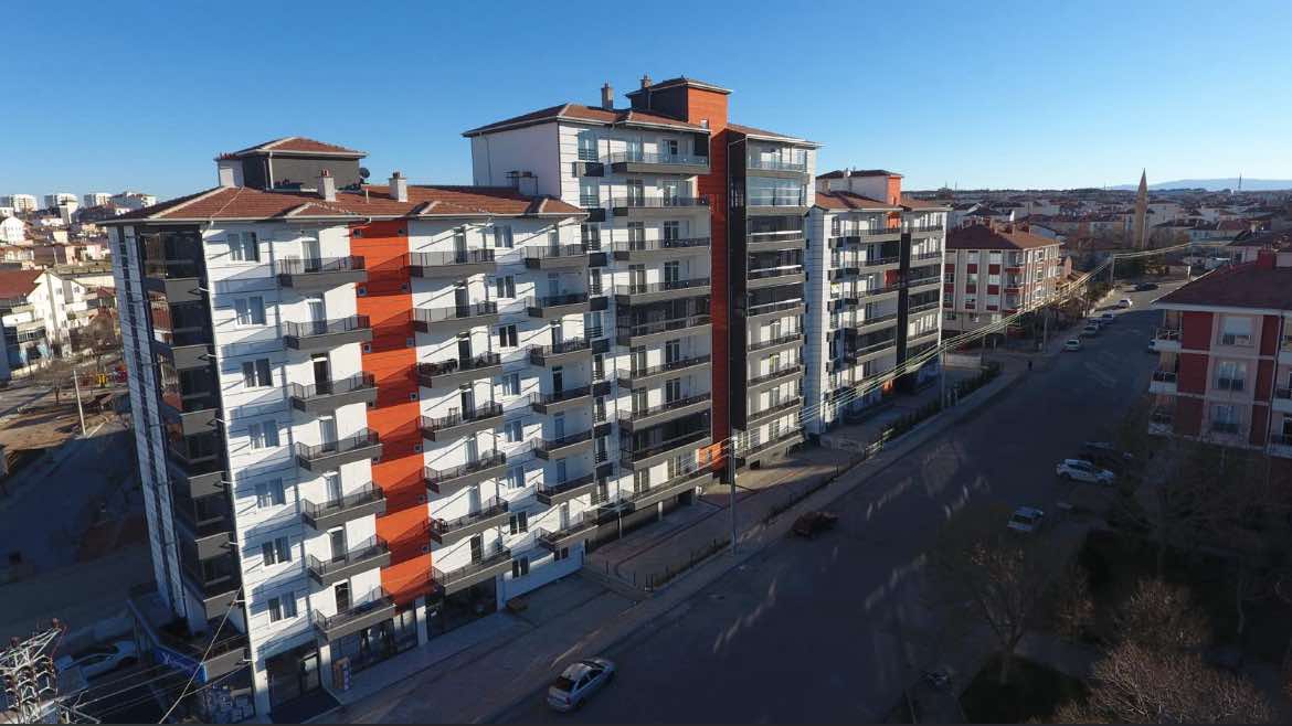 ZEMBİLLİ MAHALLESİNDE 4+1    160M2