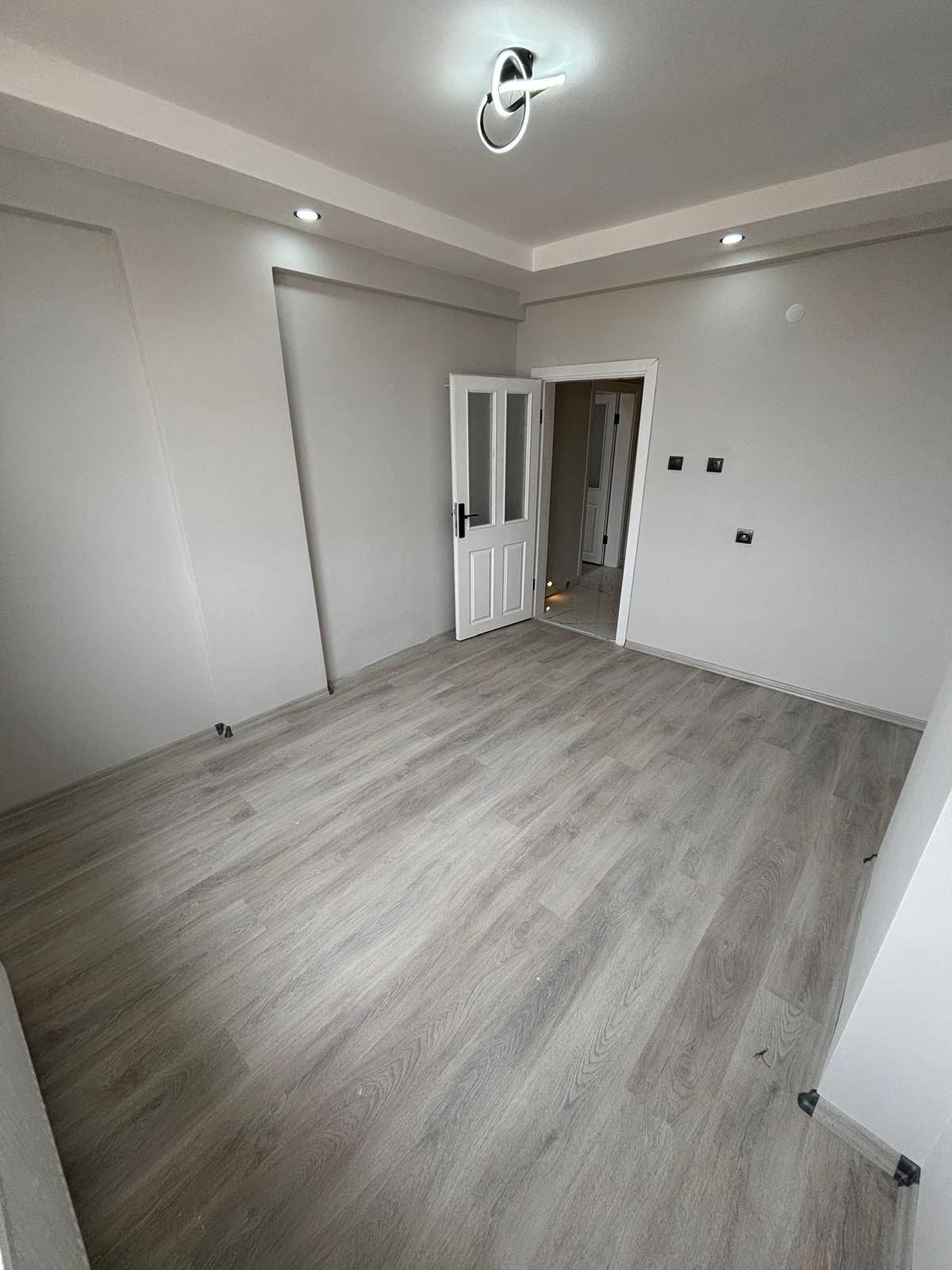 ALACASULUK MAHALLESİ 3+1  170 M2