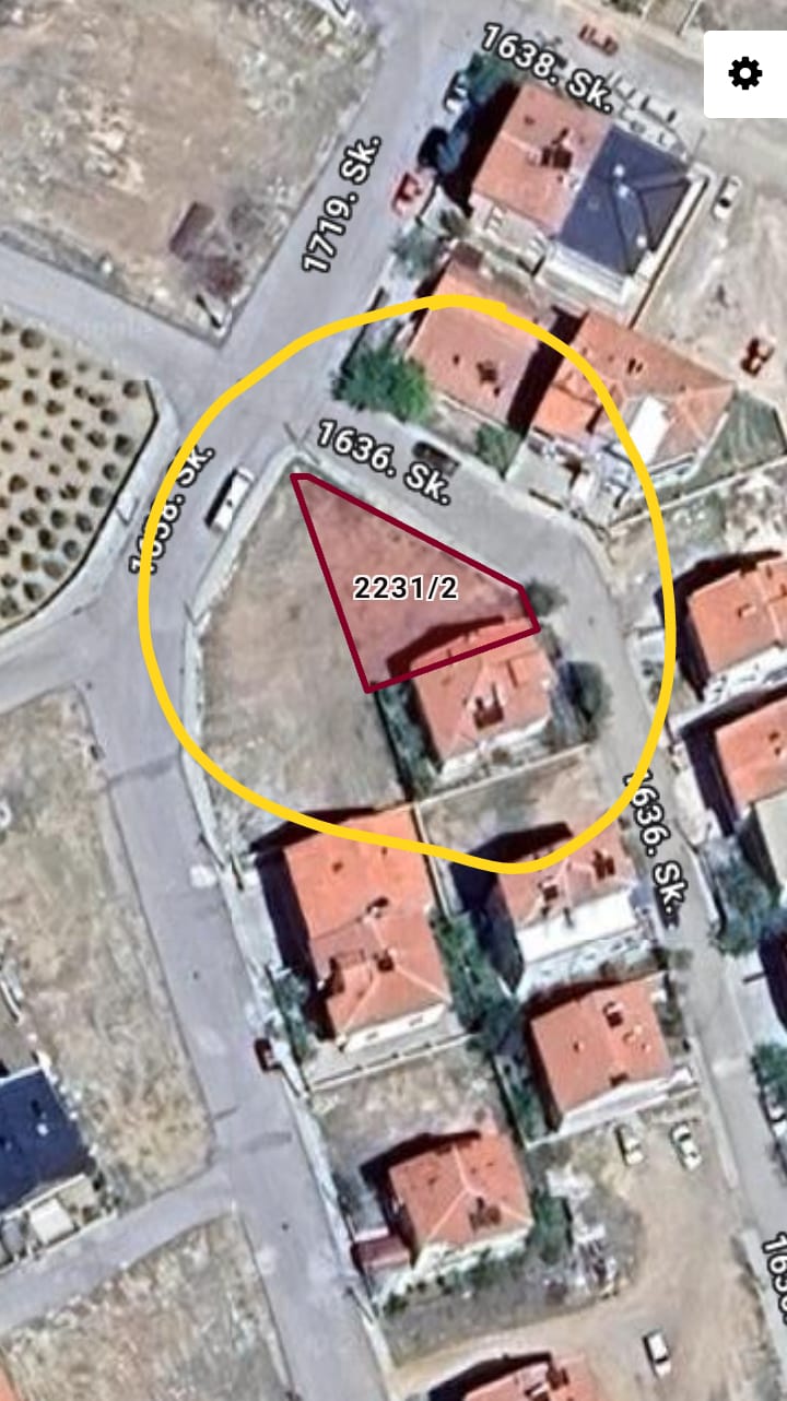 SATILIK ARSA 304 M2  TAPTUK EMRE MAHALLESİ