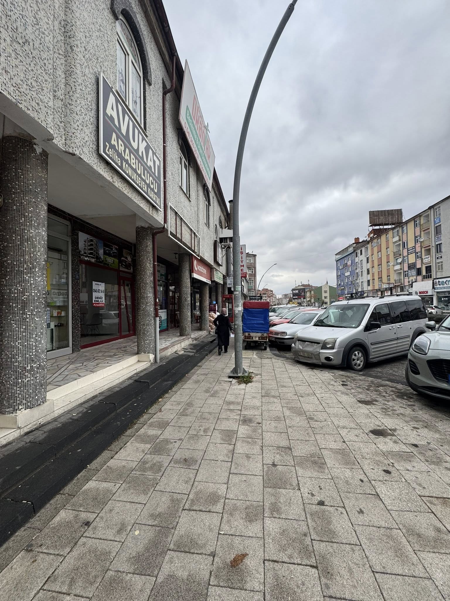 30 METRELİK ANA YOL ÜZERİ SATILIK DÜKKAN 