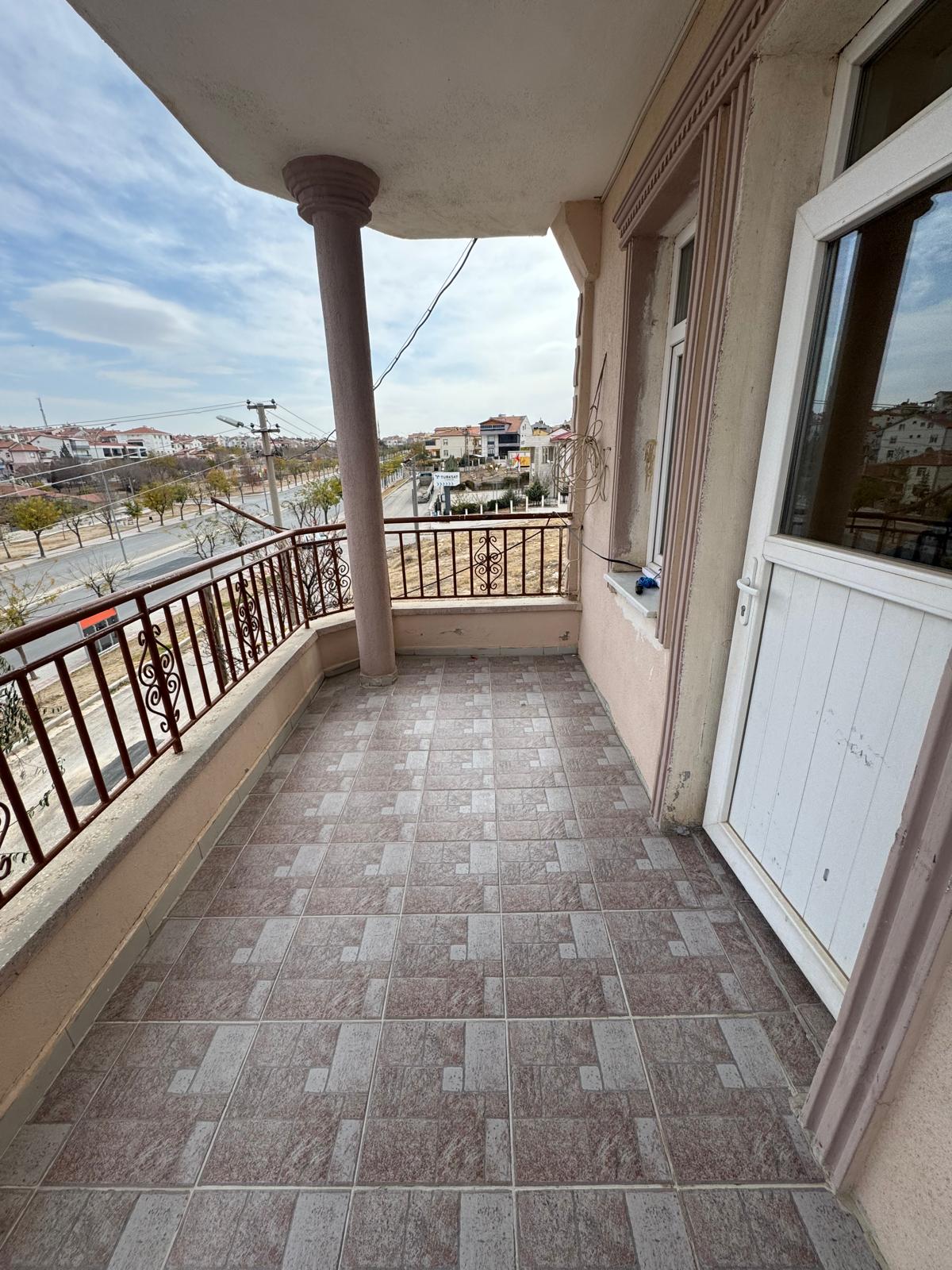 KOMPLE 3 KATLI BİNA