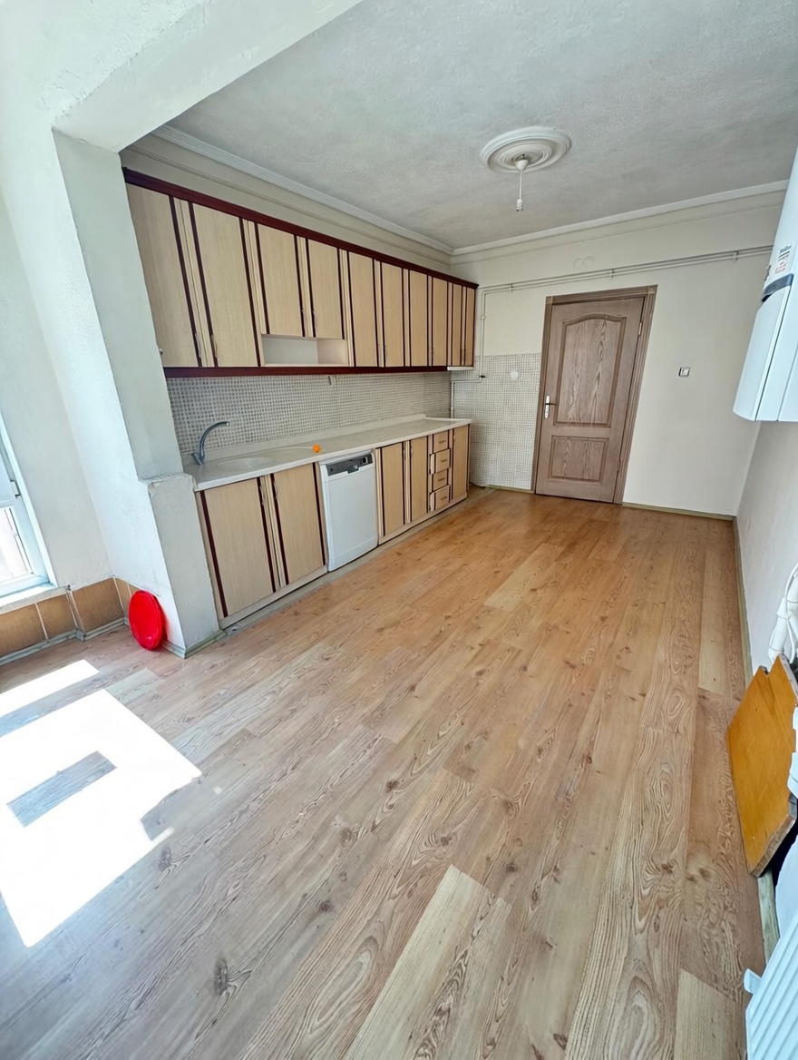 KİRALIK DAİRE  CEDİT MAHALLESİNDE  3+1   140M2