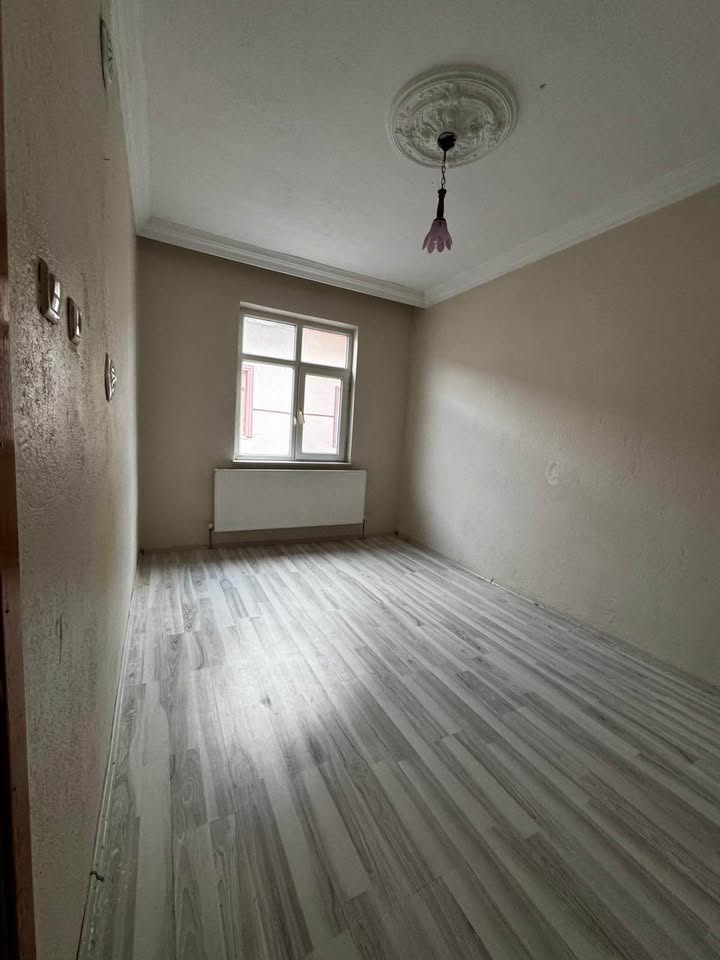KİRALIK 1+1 DAİRE  MÜMİNE HATUN MAHALLESİNDE  DOĞALGAZLI EŞYASIZ