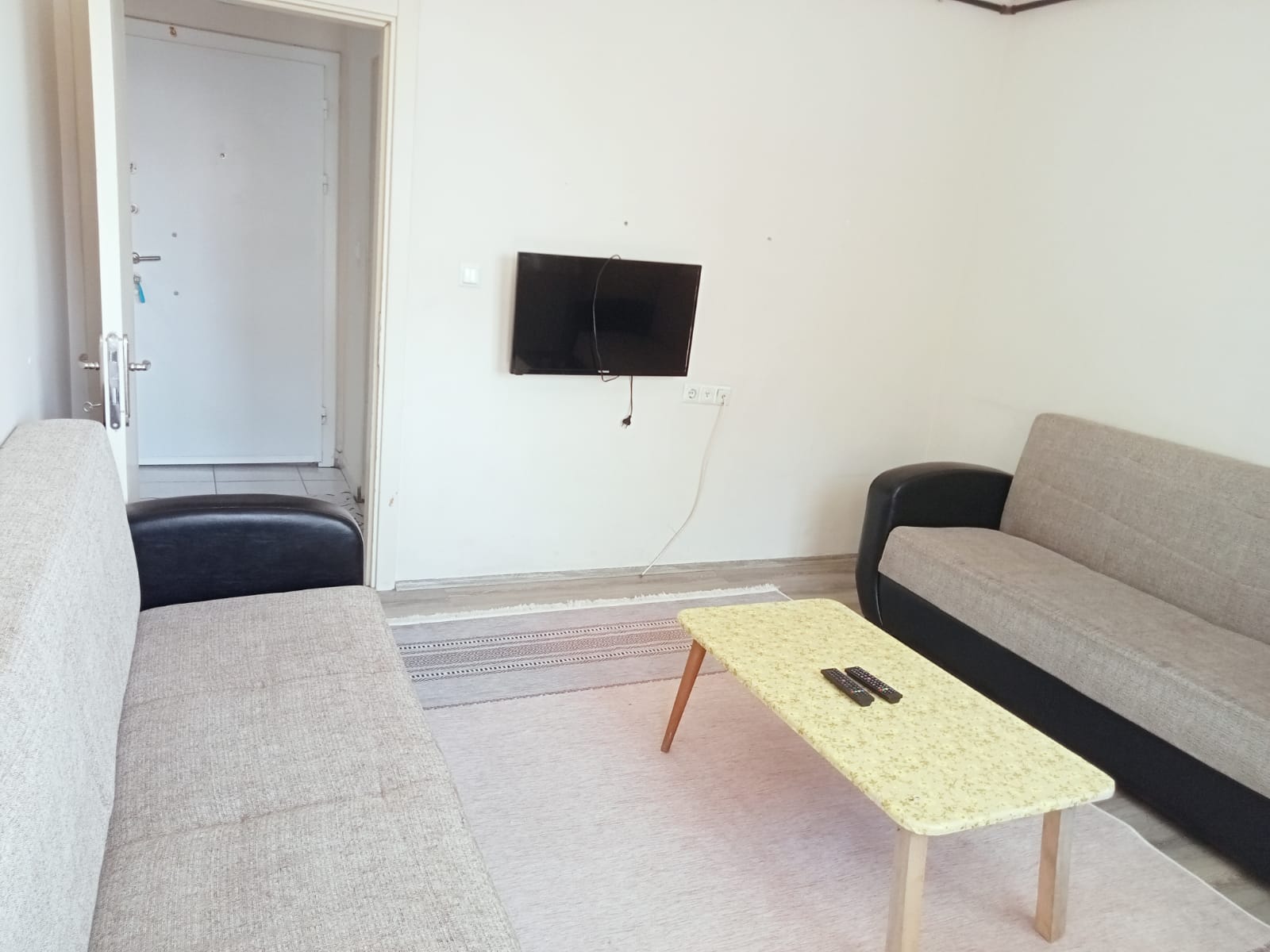 TAPTUK EMRE MAHALLESİNDE  BAGIMSIZ MUTFAK  GENİŞ BALKONLU  ASANSÖR MEVCUT