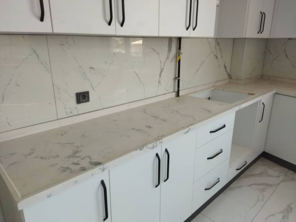 KOÇAKDEDE MAHALLESİNDE  2+1    110M2