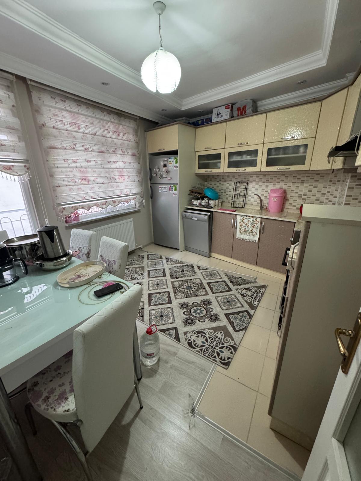 HAMİDİYE MAHALLESİNDE  3+1 135M2 