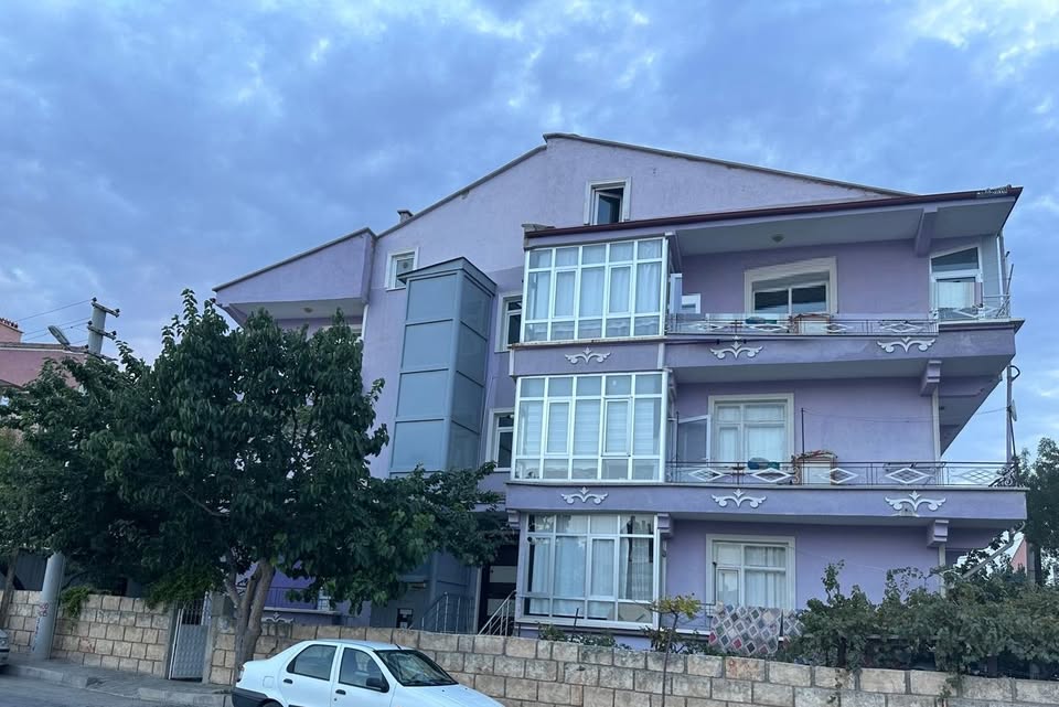 KİRALIK EŞYALI DAİRE  YEŞİLADA MAHALLESİNDE  1+1   MÜSTAKİL