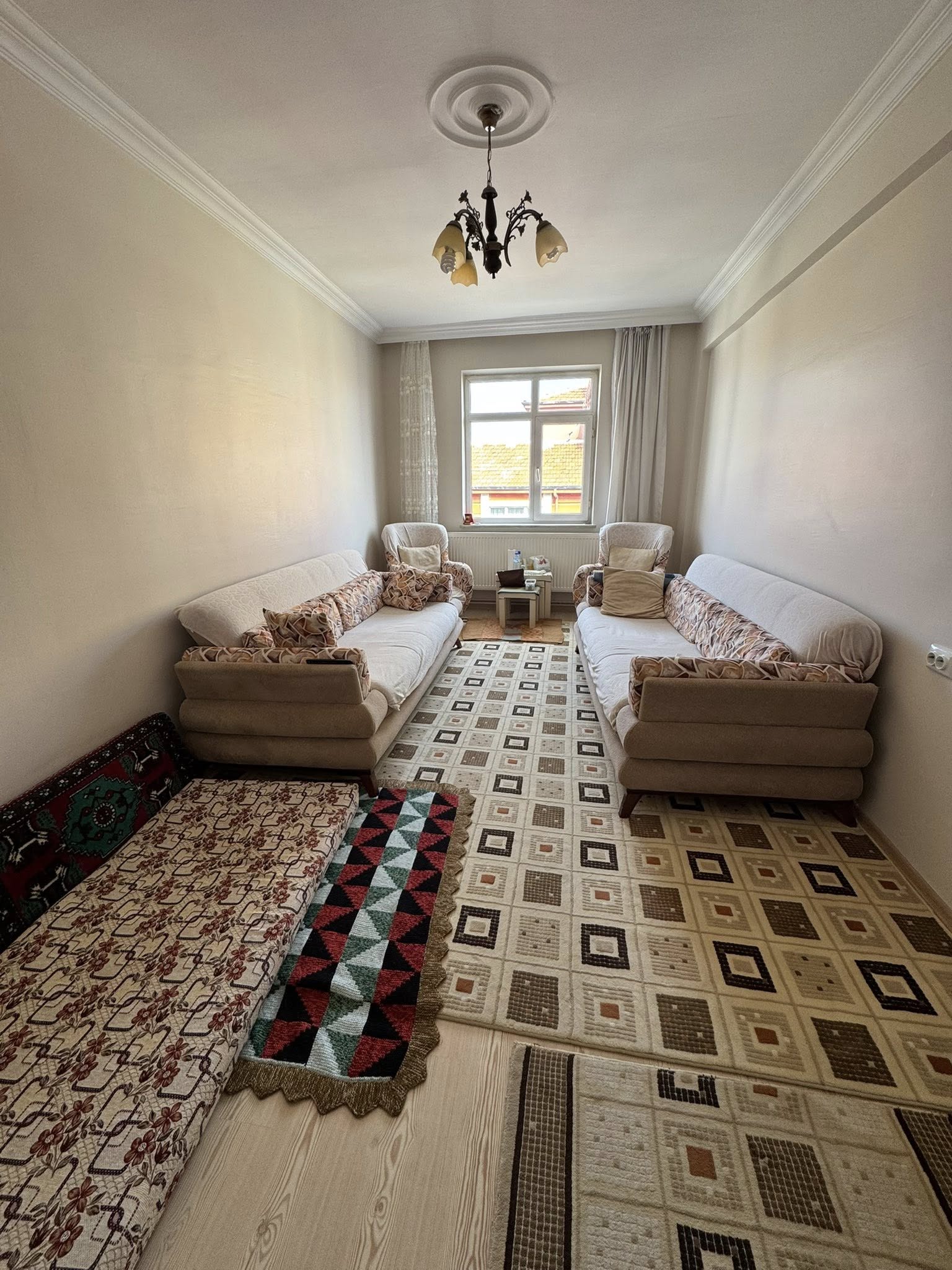 CEDİT MAHALLESİNDE  3+1 150M2