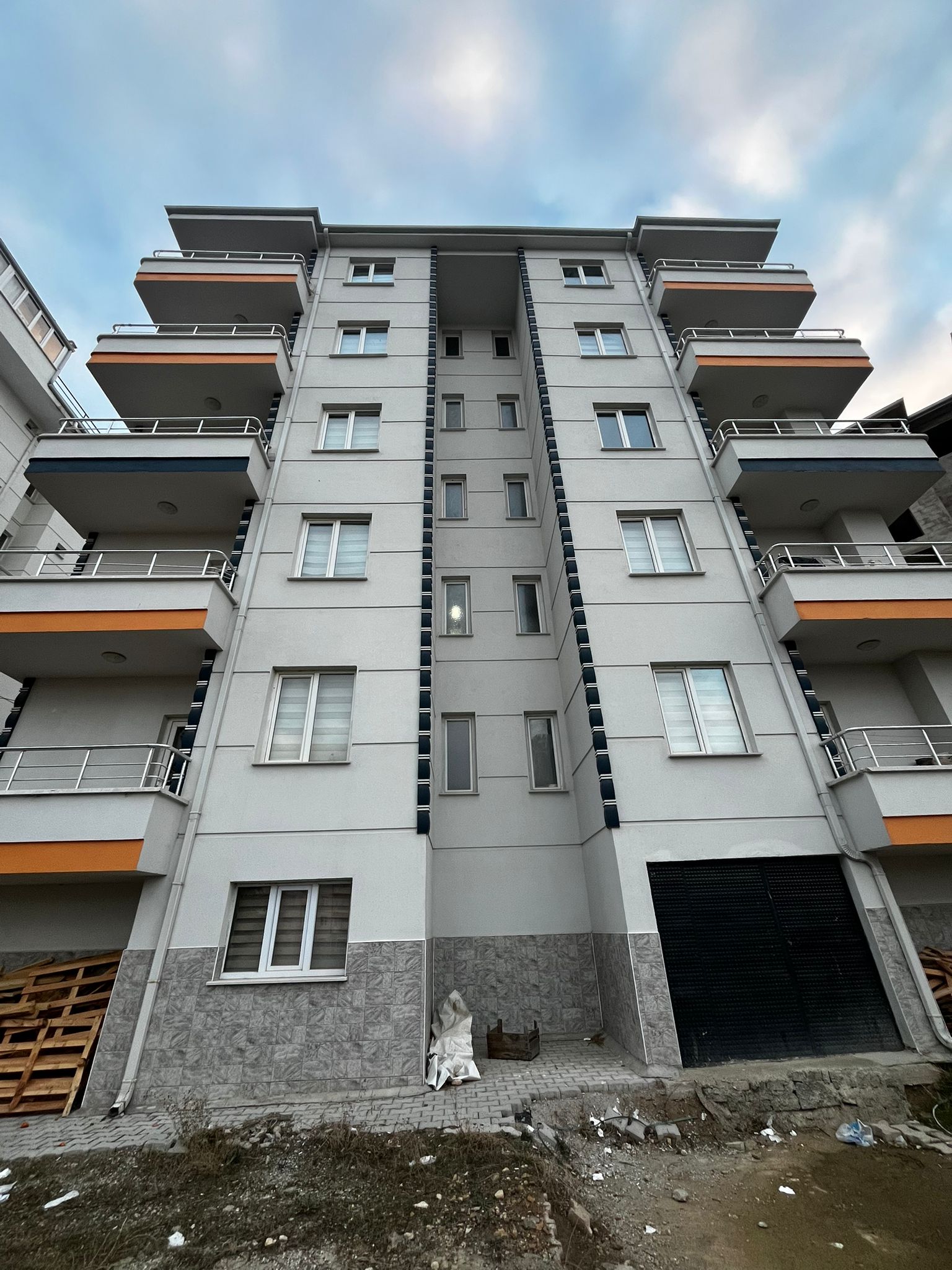 TABDUK EMRE MAHALLESİ  1+1 VE 1+0 APART DAİRE SEÇENEKLERİ