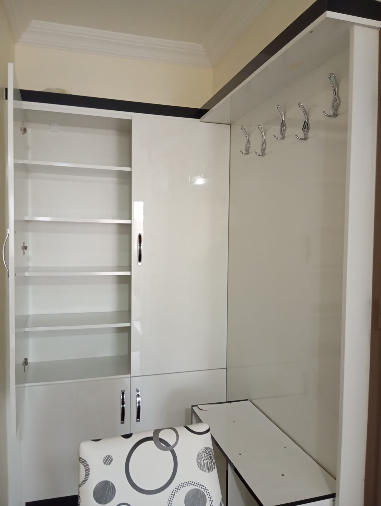 ABBAS MAHALLESİNDE  2+1   70 M2 NET EŞYALI DAİRE