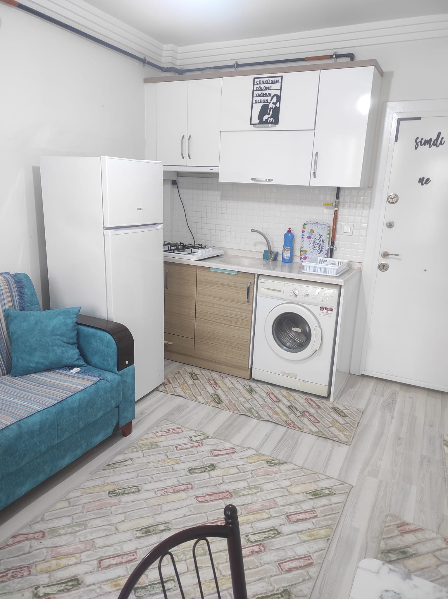 OSMANGAZİ MAHALLESİNDE  STUDİO LİFE SİTESİNDE  BALKONLU