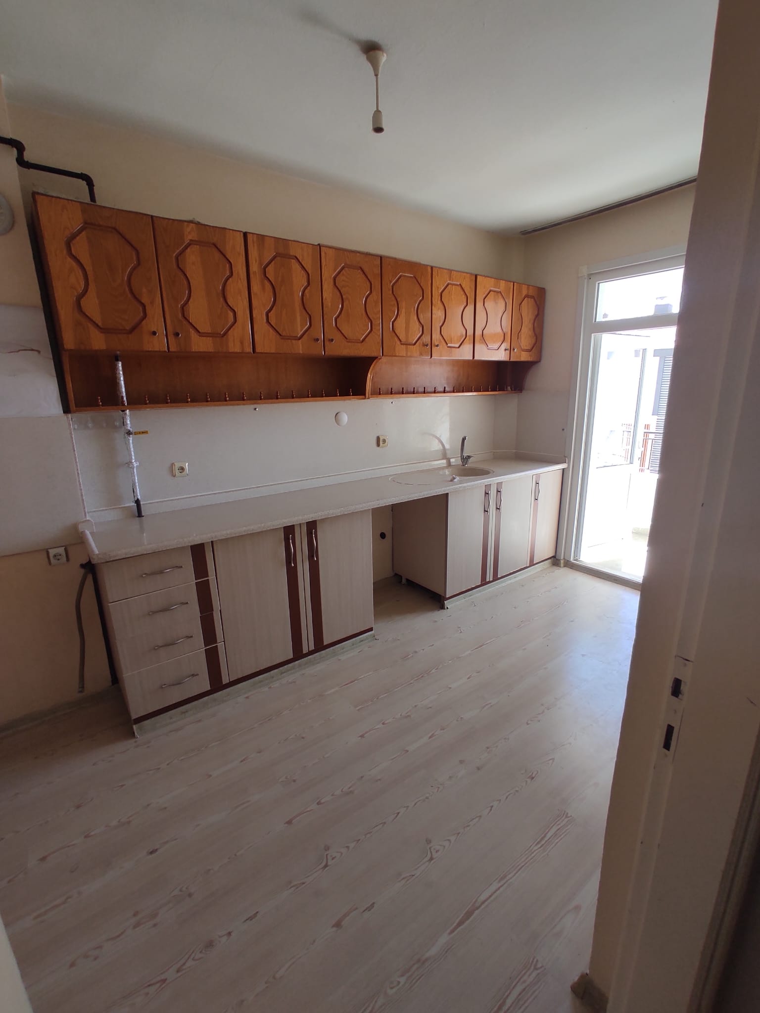 MAHMUDİYE MAHALLESİ  3+1 140 M2