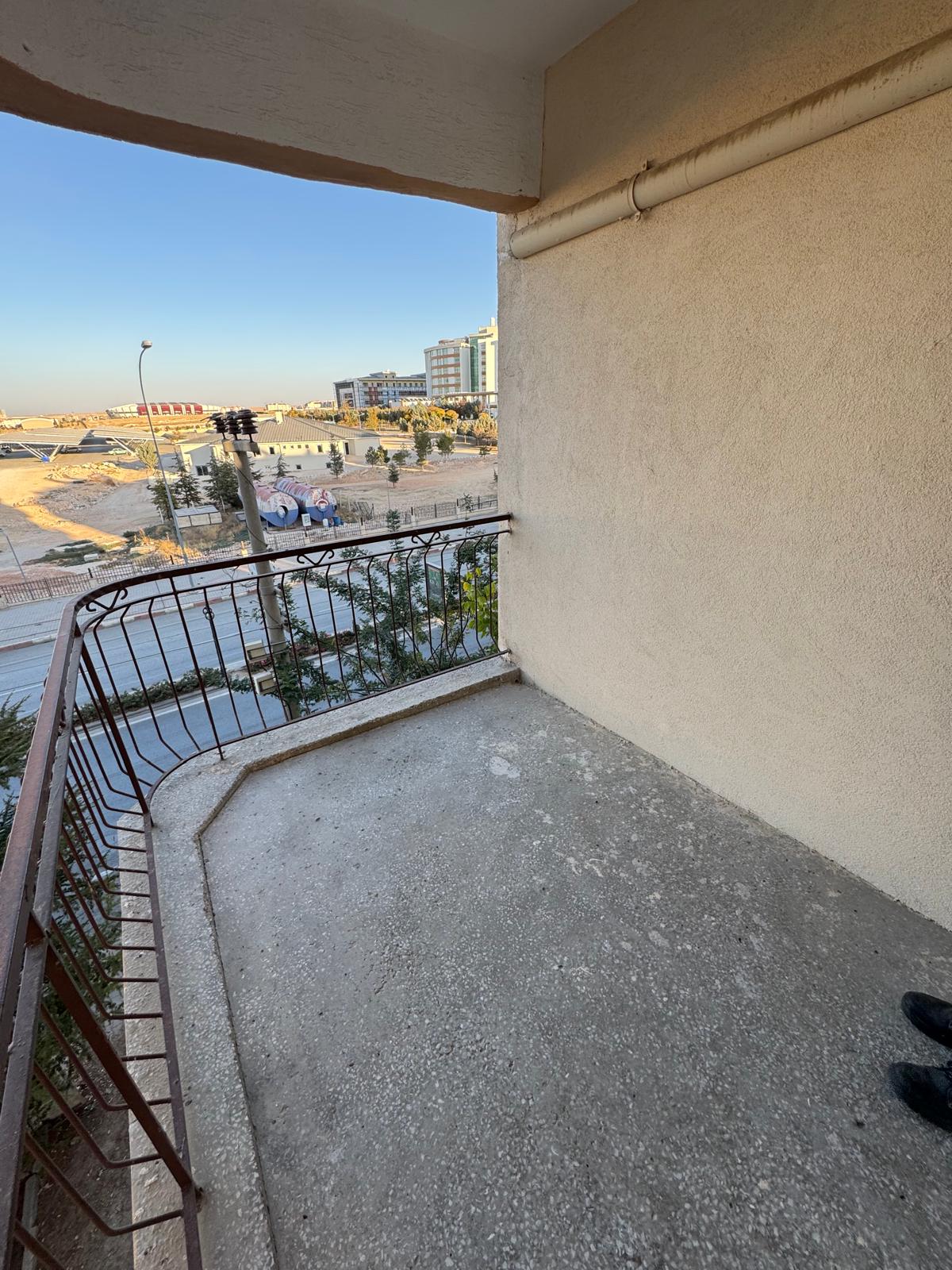 GEVHER HATUN MAHALLESİNDE  3+1  130M2